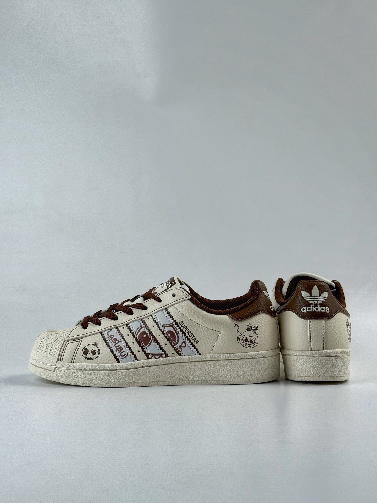 220 AD Originals Superstar x LABUBU 白棕 DS0028