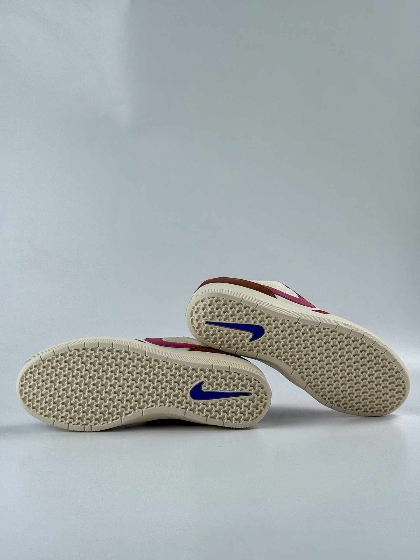 150 耐克Nike SB Force 58 纯原版本 硫化杯底 传统篮球风格 DV5477-104