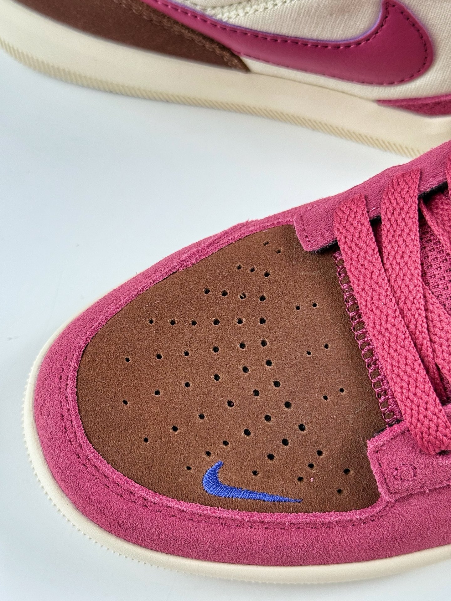 150 耐克Nike SB Force 58 纯原版本 硫化杯底 传统篮球风格 DV5477-104