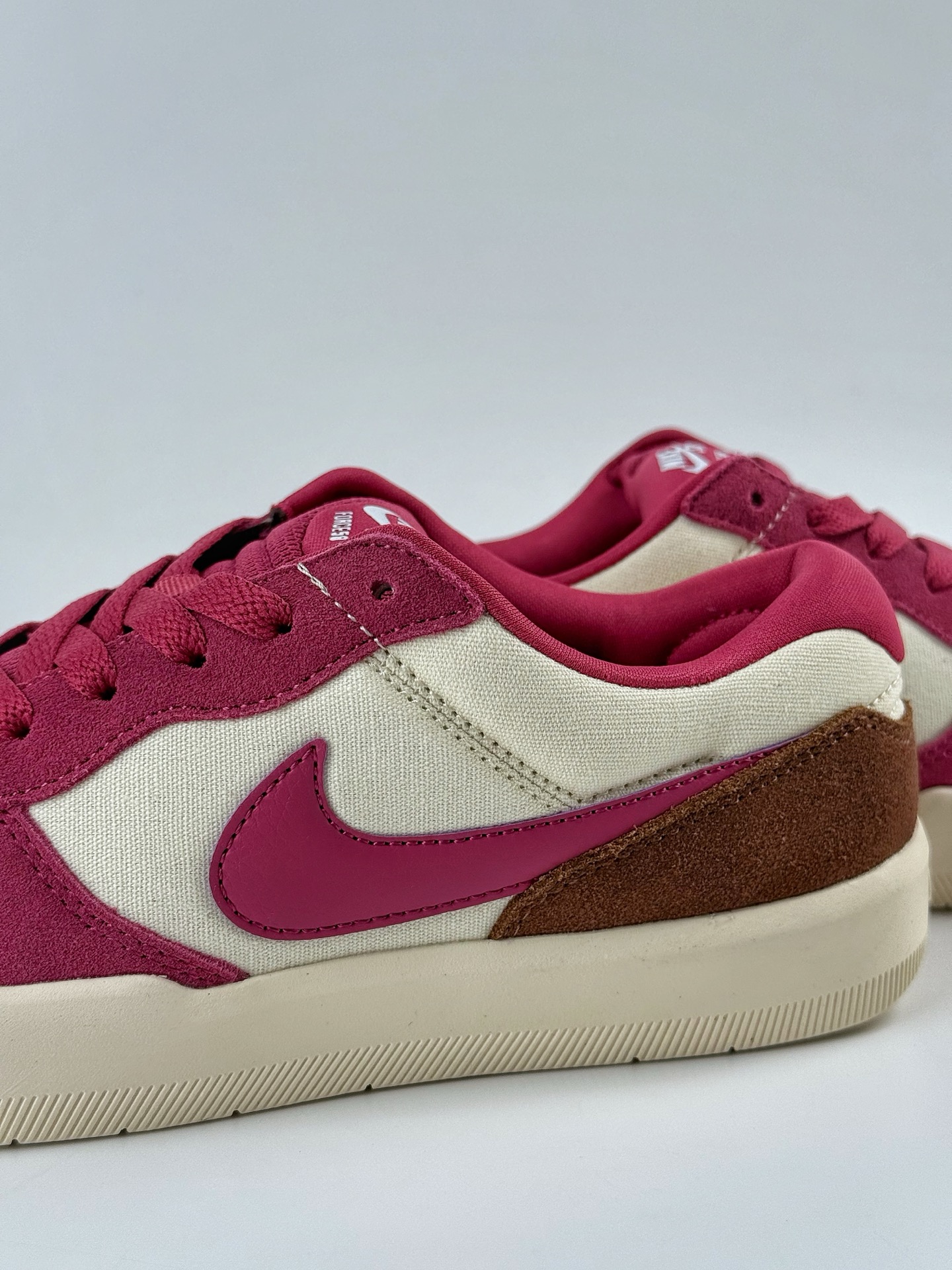 150 耐克Nike SB Force 58 纯原版本 硫化杯底 传统篮球风格 DV5477-104