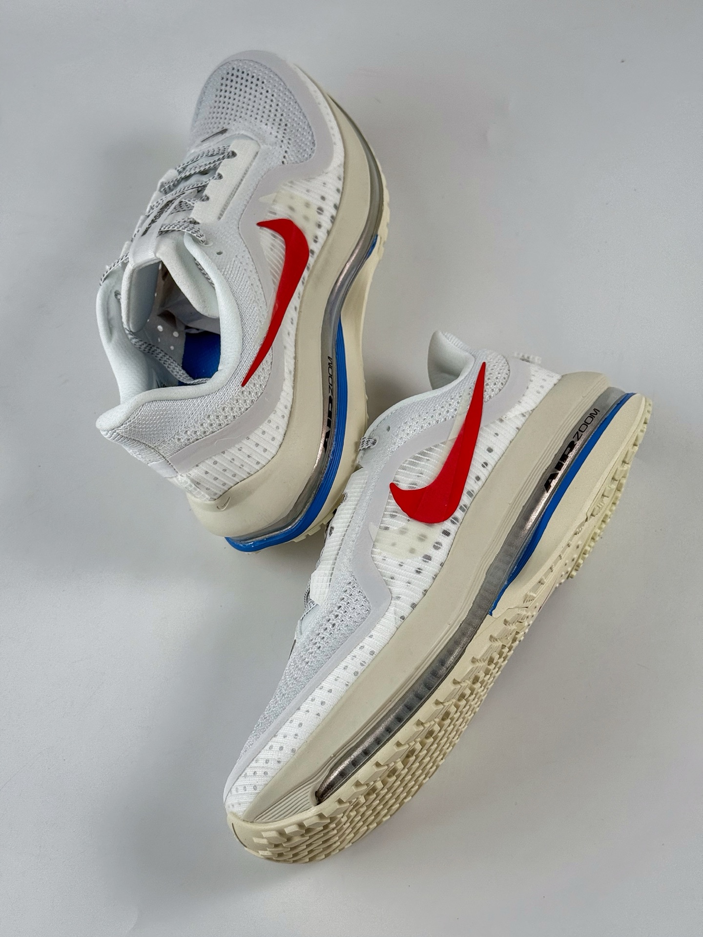 260 Nike Pegasus Premium 减震防滑耐磨透气 低帮跑步鞋 IH7347-111