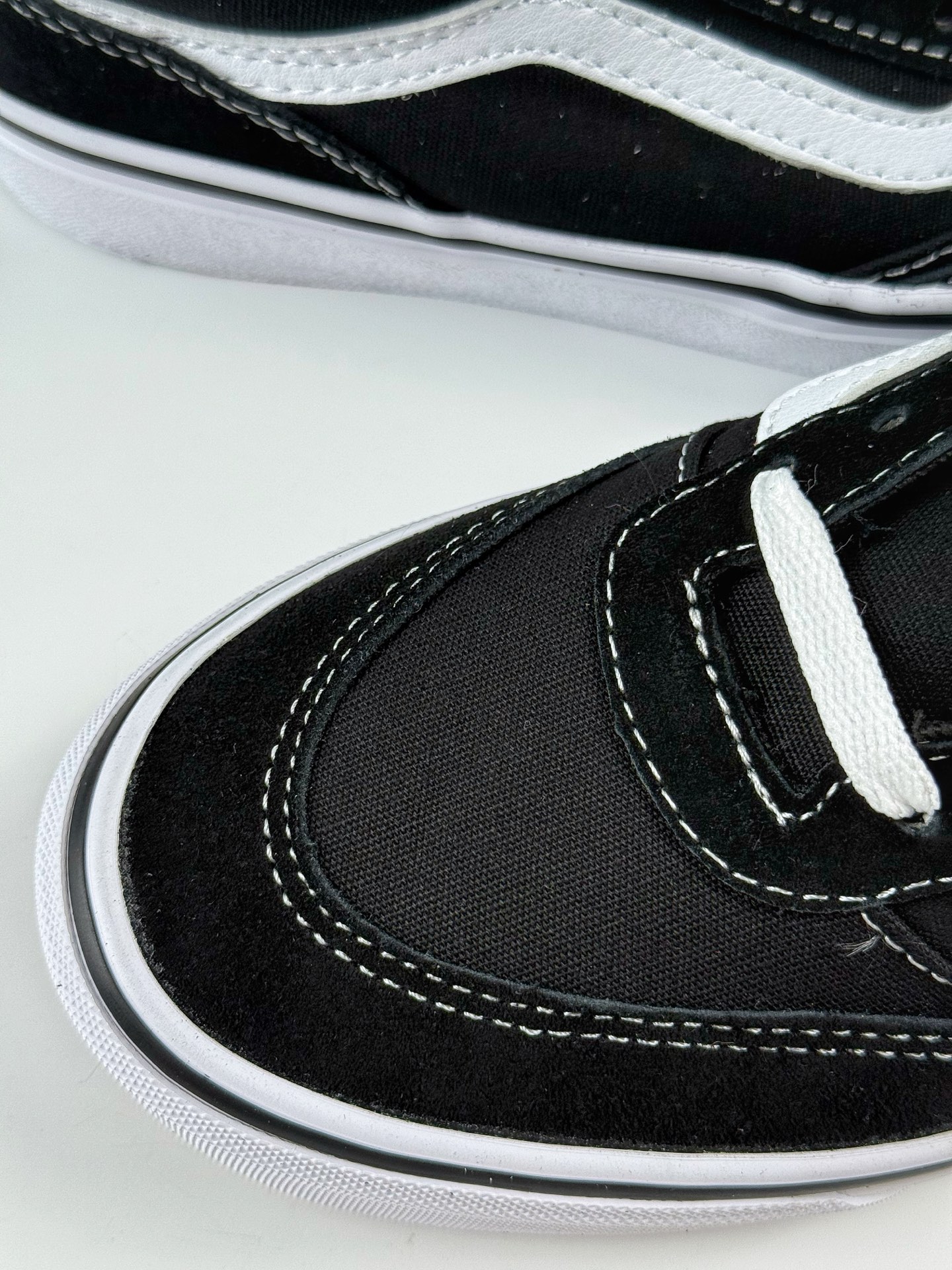 140 Vans Brooklyn LS 硫化简约复古板鞋 VN000D7QBA2