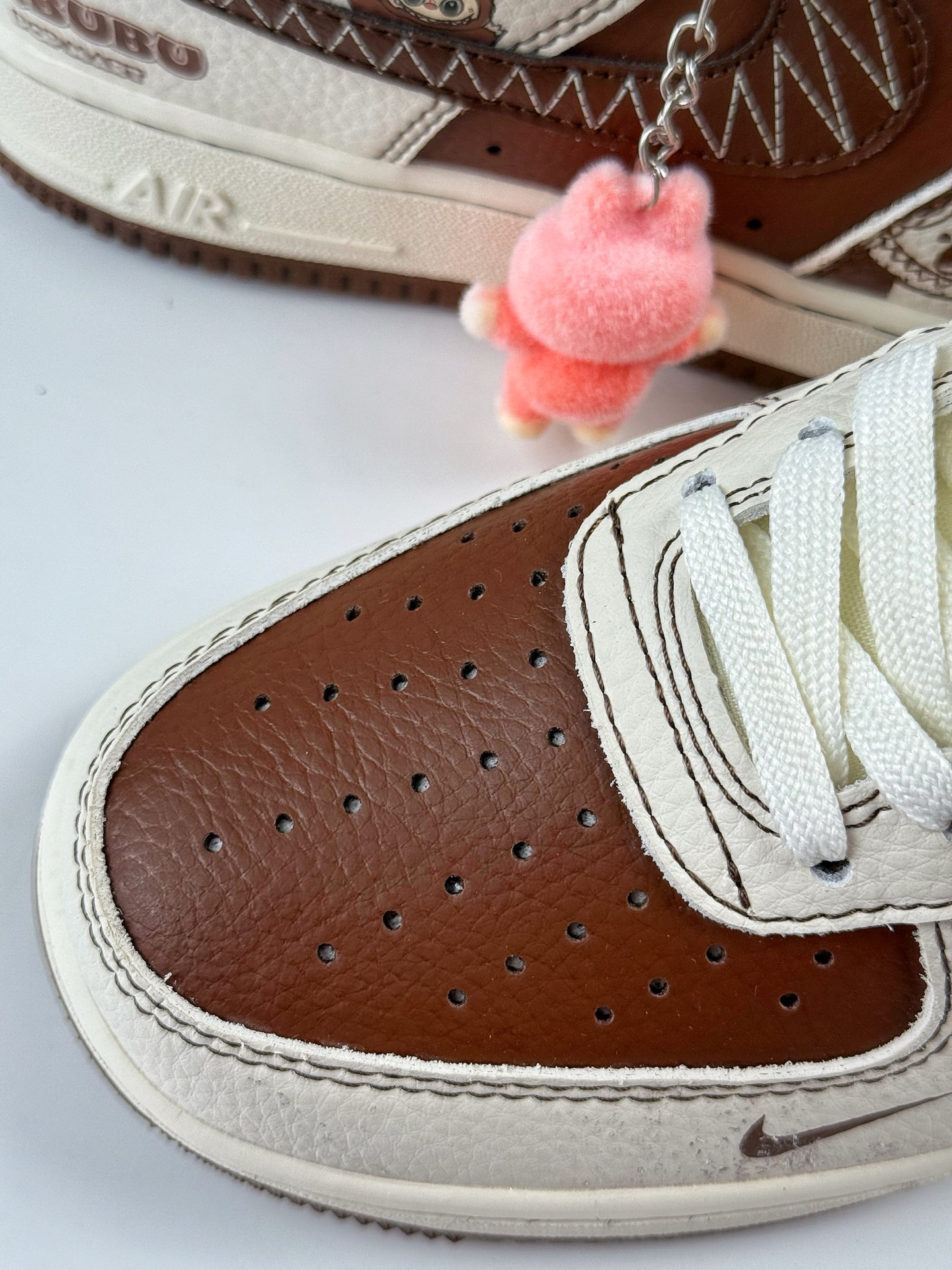 Nike Air Force 1 Low 07 x LABUBU 白棕小勾 XL1979-105