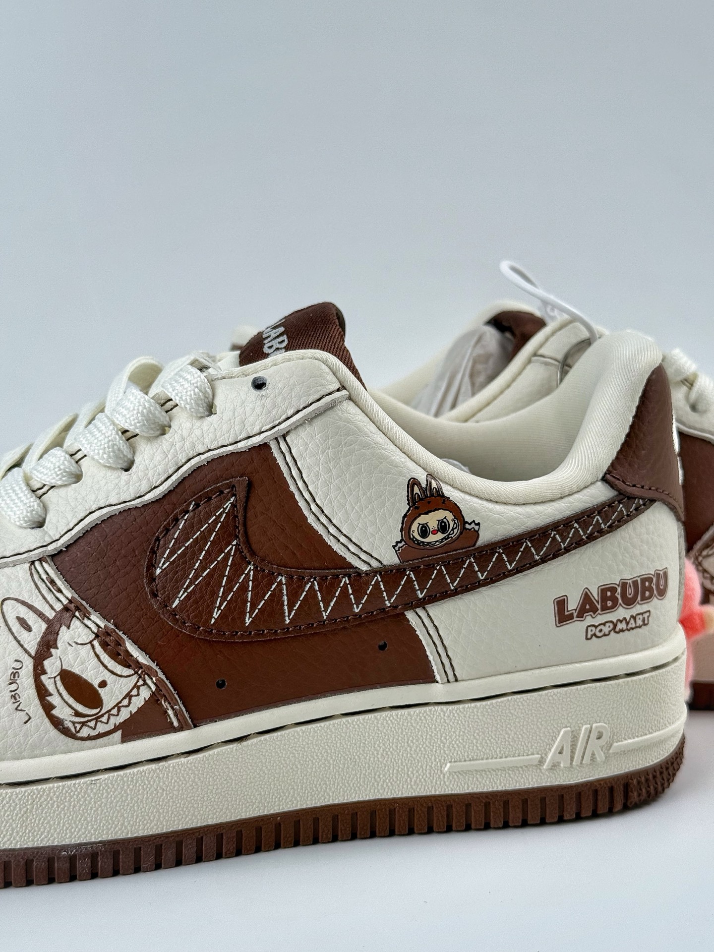 Nike Air Force 1 Low 07 x LABUBU 白棕小勾 XL1979-105