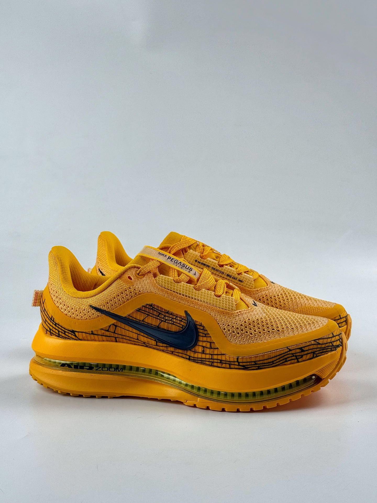 Nike Pegasus Premium 减震防滑耐磨透气 低帮跑步鞋 IH3256-700