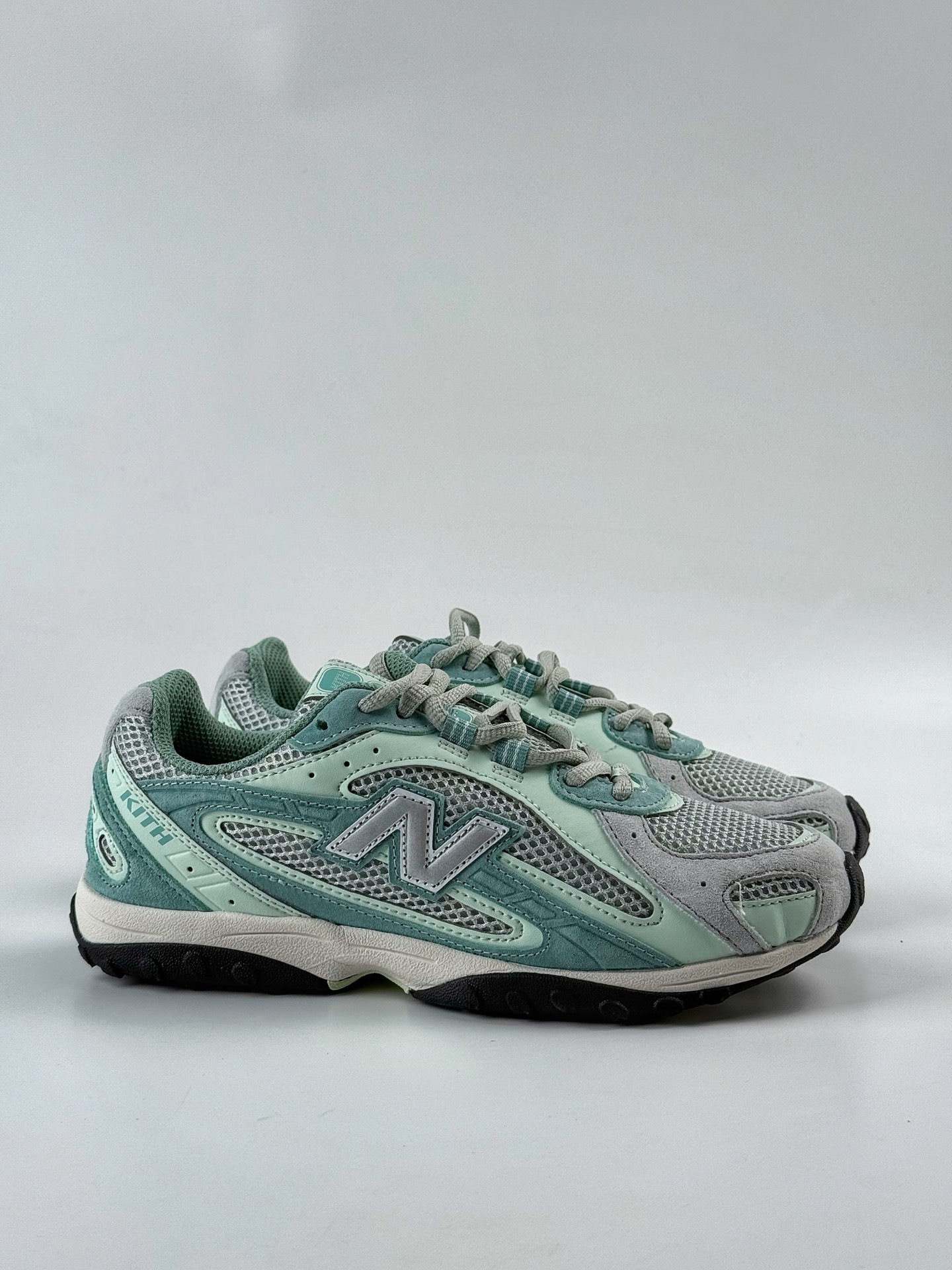 New Balance 新百伦204 系列 复古休闲运动百搭老爹跑步鞋 U204LKTA