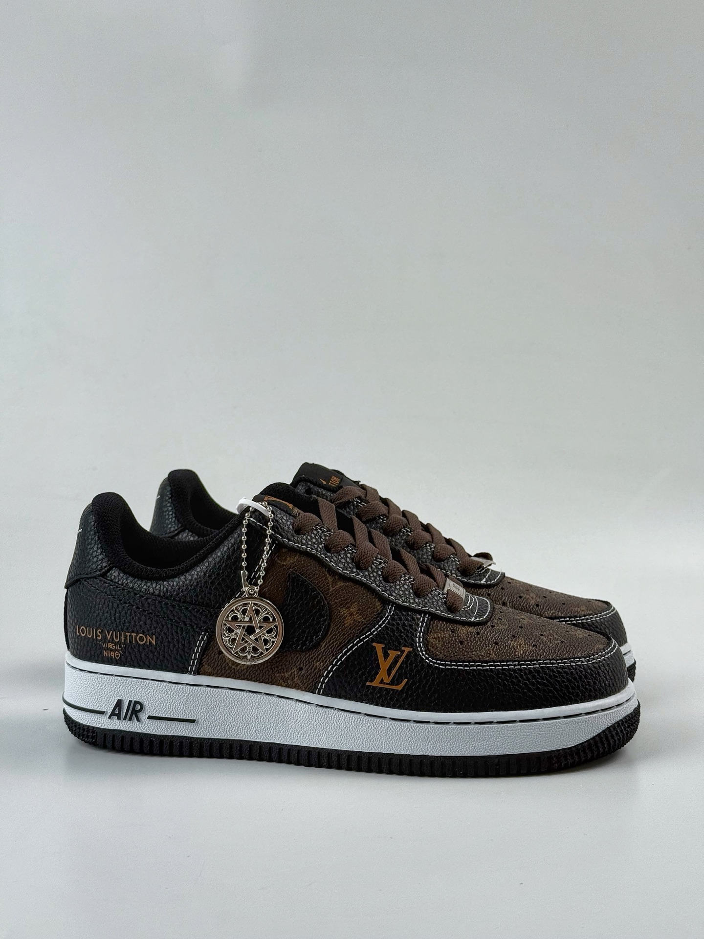 Nike Air Force 1 Low 07 x Louis Vuitton 黑棕满印 CZ3986-002