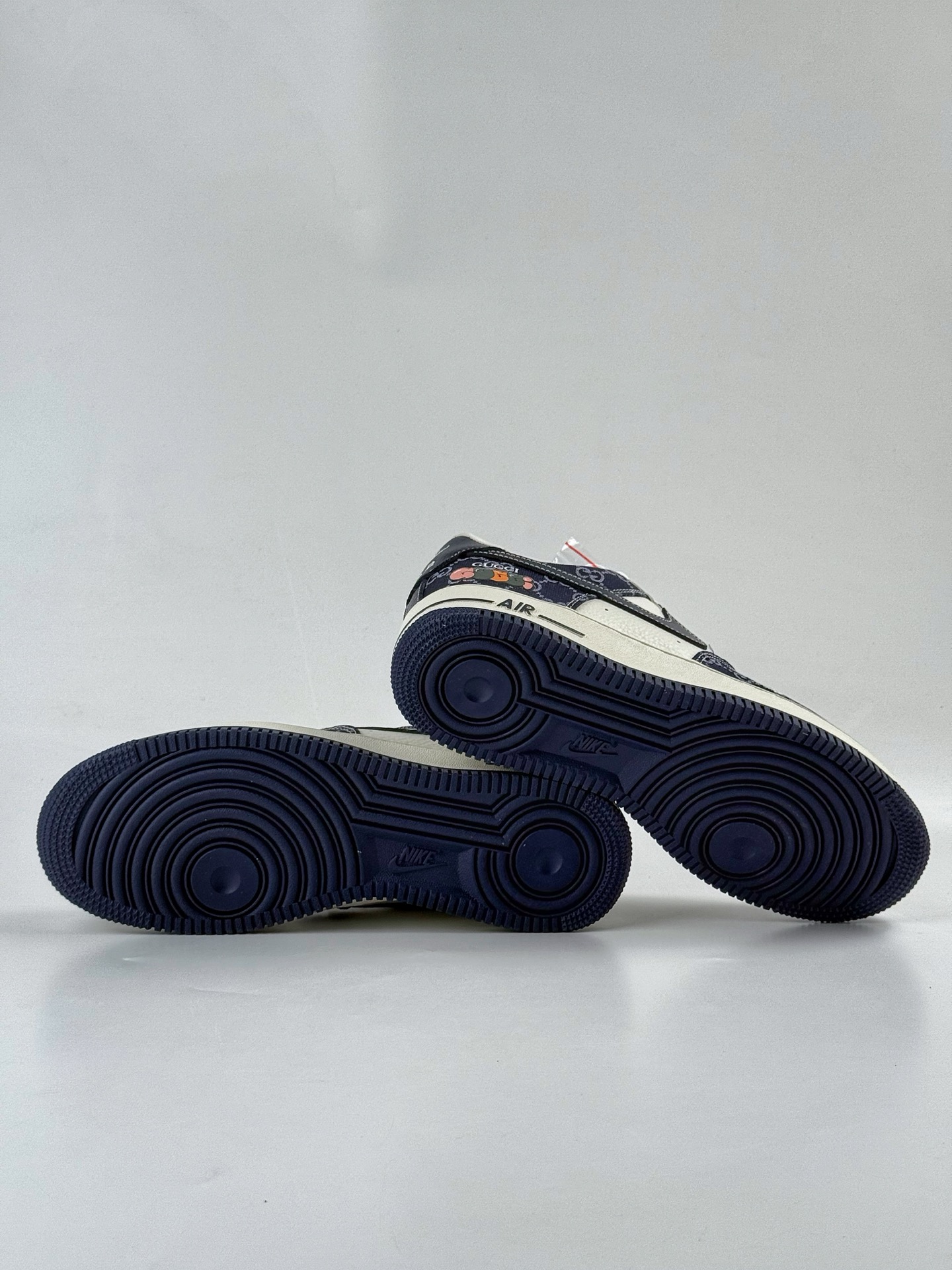 260 Nike Air Force 1 Low 07 x GUCCI 蓝白小勾 SC0601-568