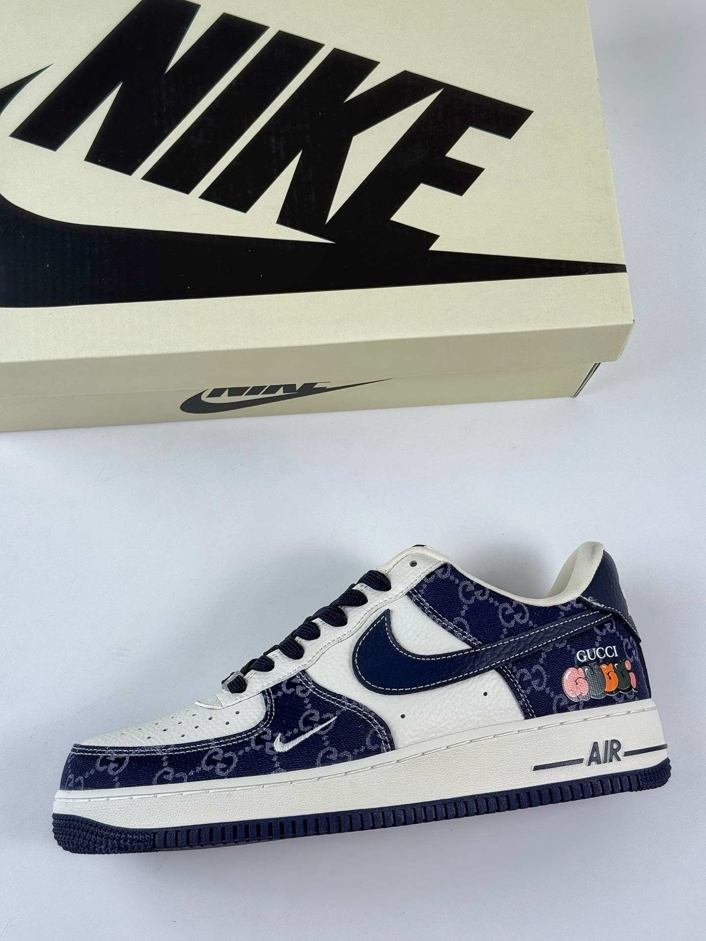 260 Nike Air Force 1 Low 07 x GUCCI 蓝白小勾 SC0601-568
