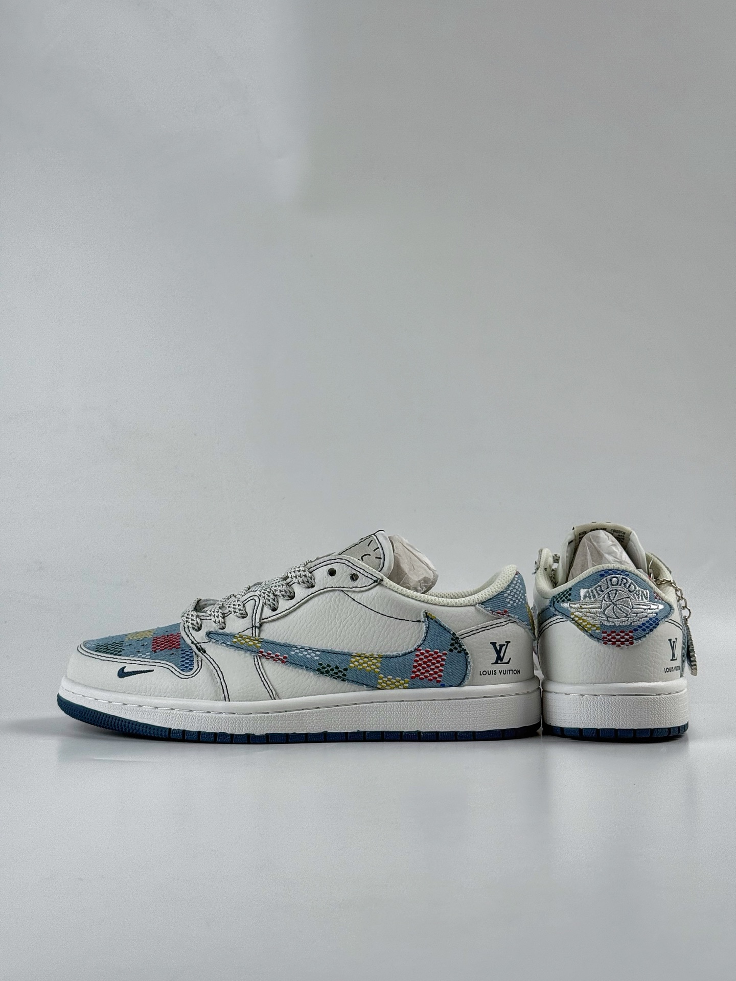 280 Travis Scott x Nike Air Jordan 1 Low x Louis Vuitton Air Jordan 1 Low 反转白蓝牛仔小勾满天星倒钩 DZ5899-011
