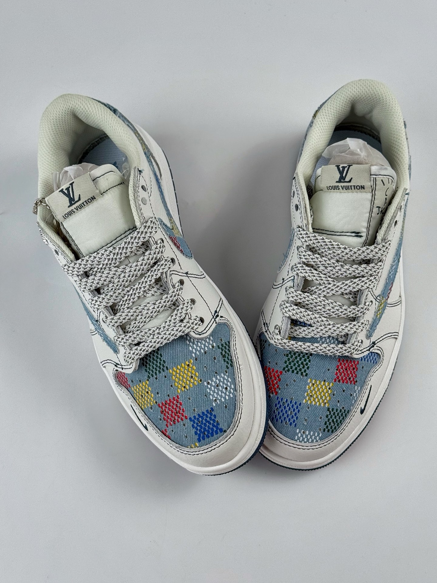 280 Travis Scott x Nike Air Jordan 1 Low x Louis Vuitton Air Jordan 1 Low 反转白蓝牛仔小勾满天星倒钩 DZ5899-011