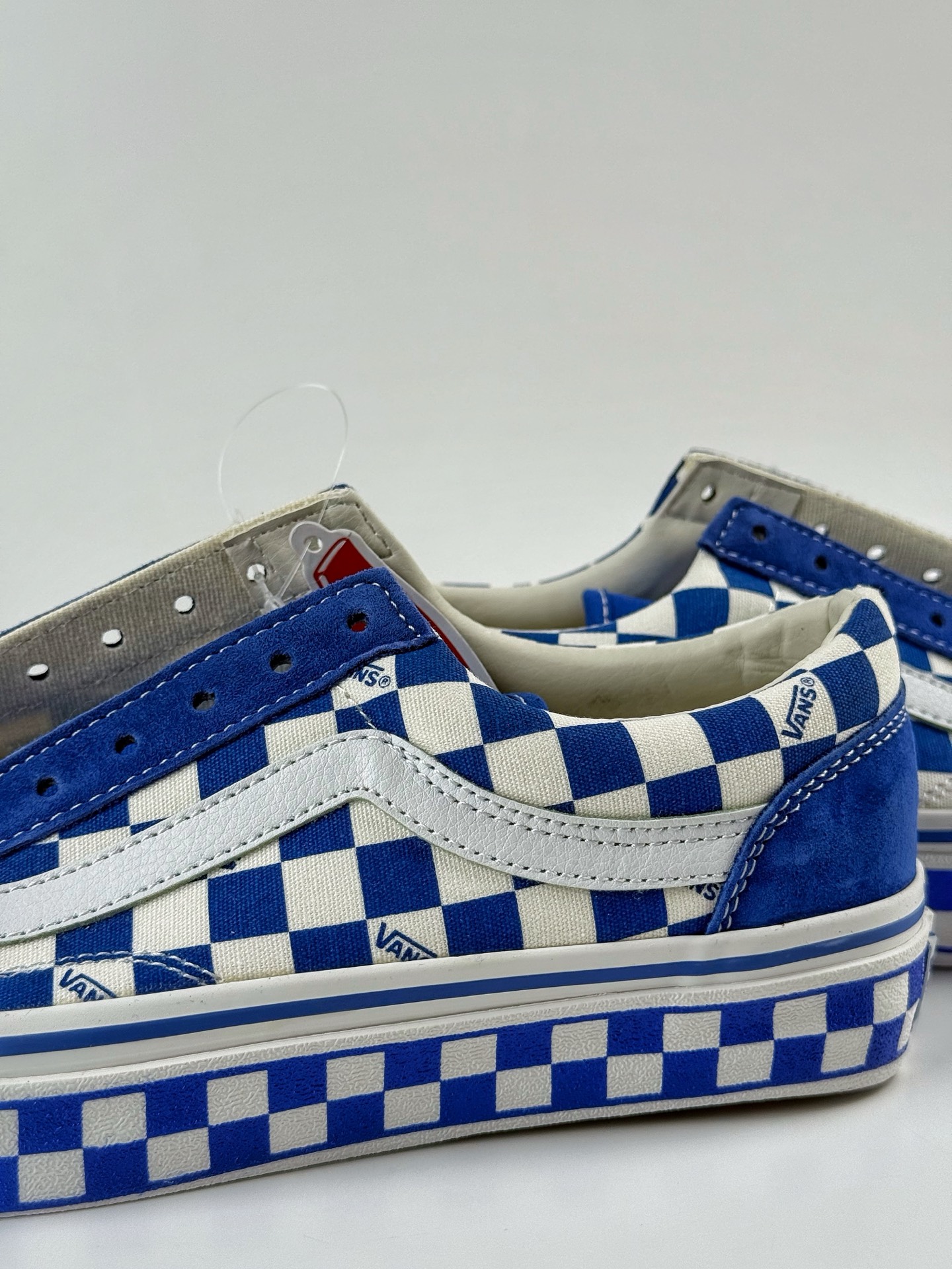 Vans Old Skool 万斯经典格子 蓝白格子印花 舒适轻盈低帮板鞋 蓝白色