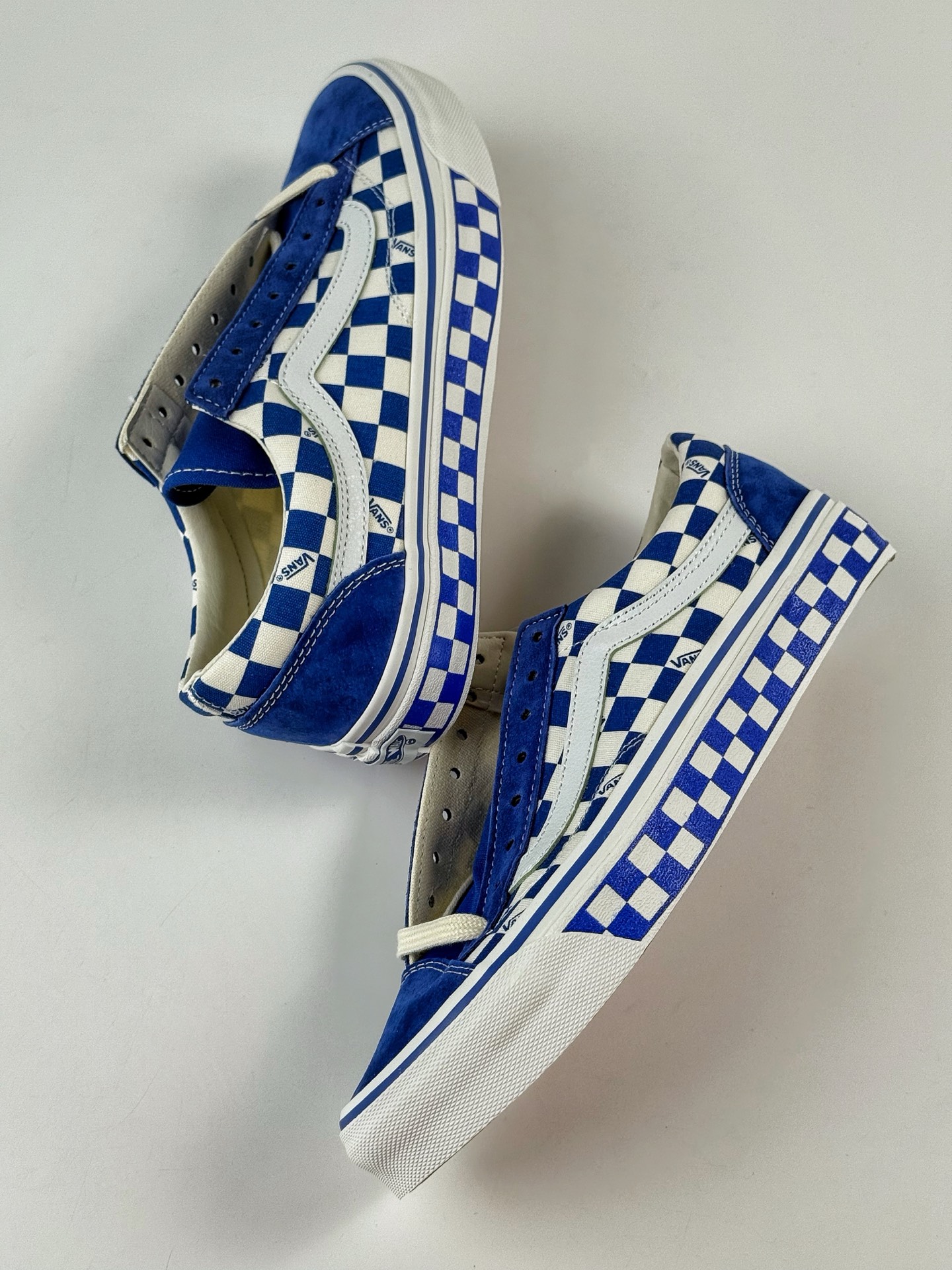 Vans Old Skool 万斯经典格子 蓝白格子印花 舒适轻盈低帮板鞋 蓝白色