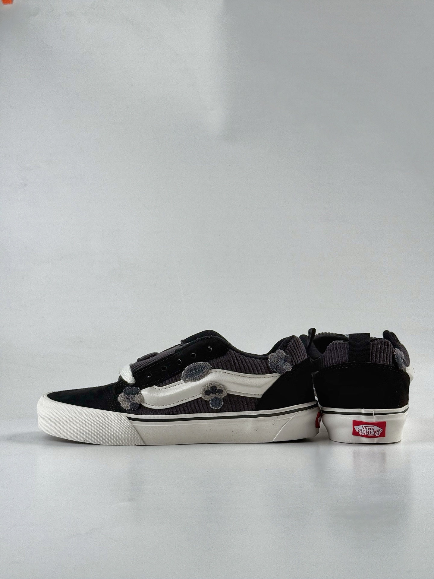 140 Vans Knu Skool 面包鞋秋冬新品上市灯芯绒面料