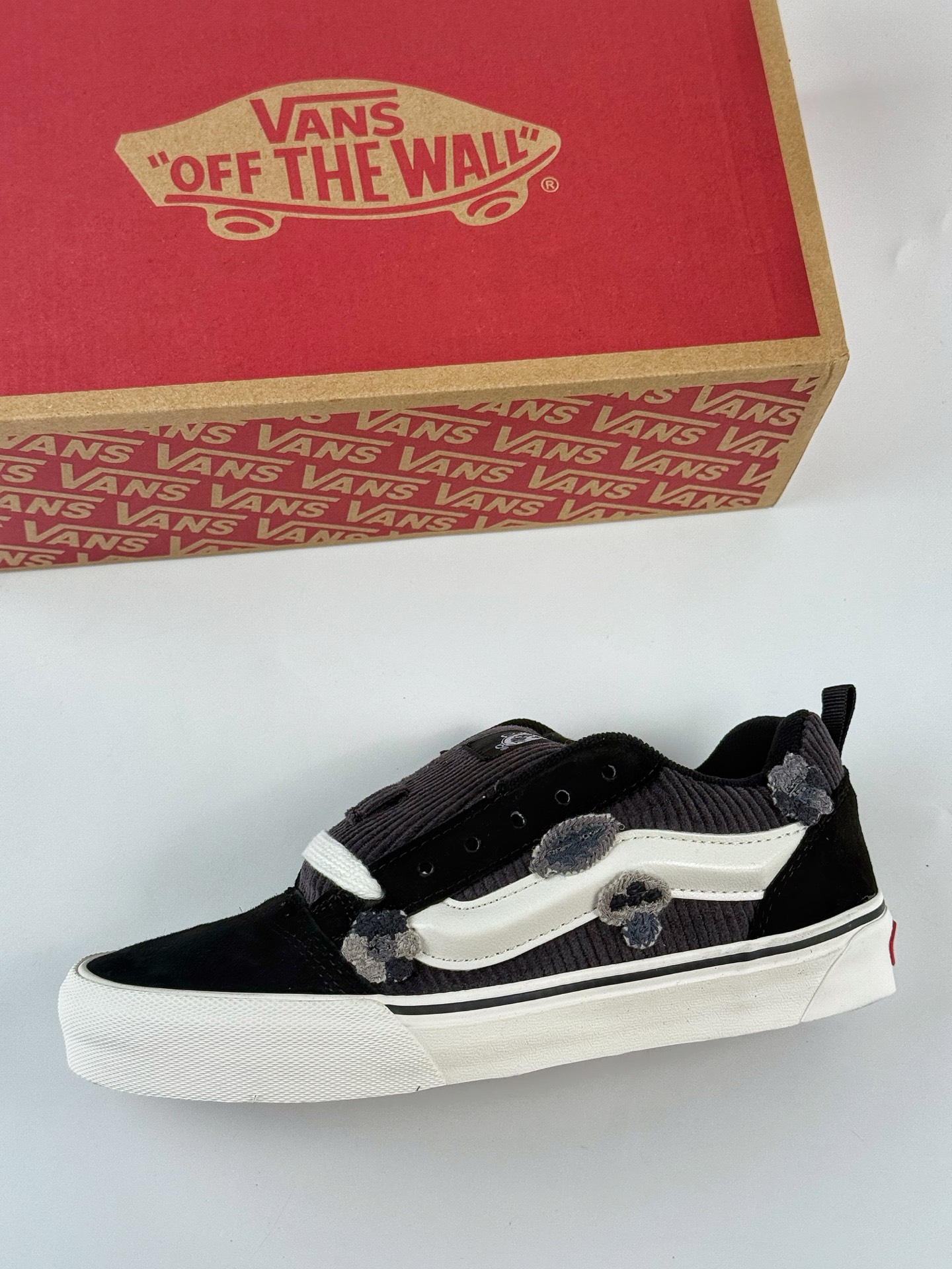 140 Vans Knu Skool 面包鞋秋冬新品上市灯芯绒面料