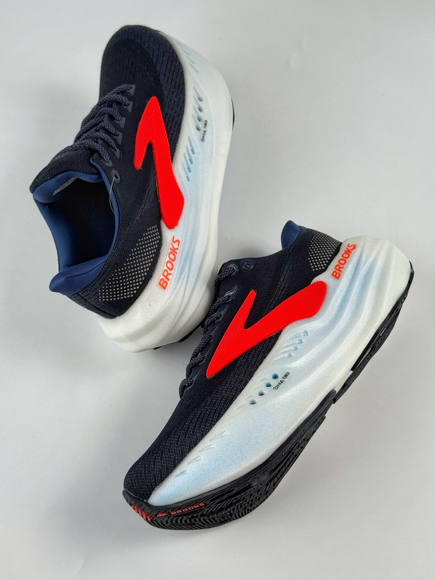 Brooks 布鲁克斯 Glycerin max 烈风2系列低帮透气缓震支撑休闲运动慢跑鞋 120436 1B 439