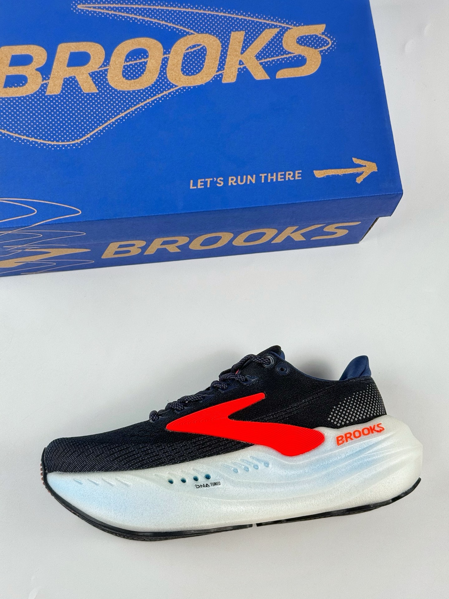 Brooks 布鲁克斯 Glycerin max 烈风2系列低帮透气缓震支撑休闲运动慢跑鞋 120436 1B 439