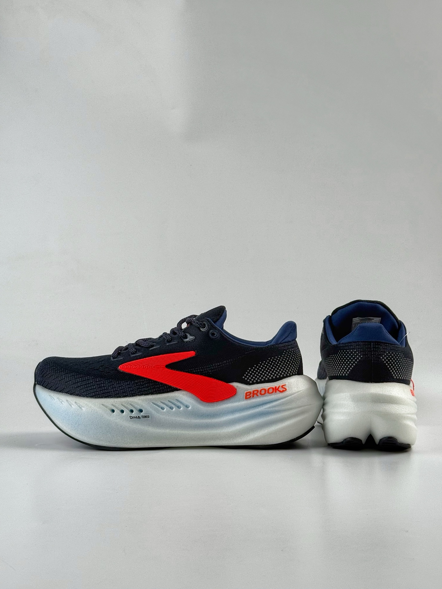 Brooks 布鲁克斯 Glycerin max 烈风2系列低帮透气缓震支撑休闲运动慢跑鞋 120436 1B 439