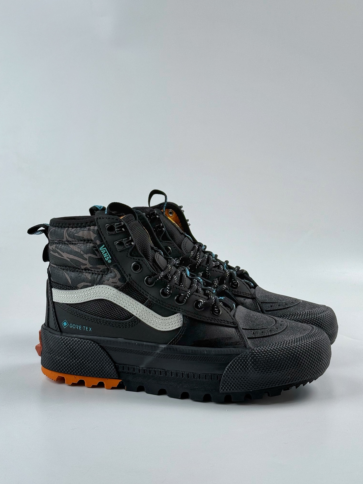 260 Vans X Gore-Tex 机能户外登山鞋 舒适百搭 防滑耐磨 男女同款高帮户外登山鞋 VN0A5I113633