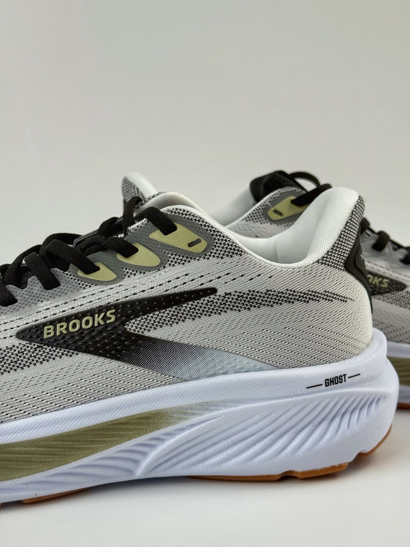 180 Brooks 布鲁克斯 Ghost 17 超弹轻盈跑步鞋低帮透气缓震支撑休闲运动慢跑鞋 110442 1D 191