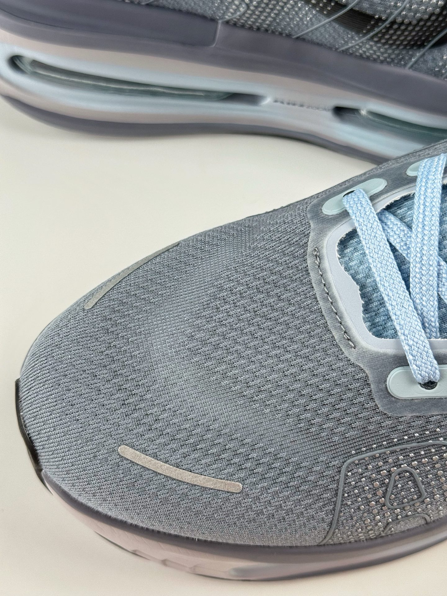 220 Nike Air Zoom Zoom Premium 耐克网面厚底气垫跑鞋 官方 FN8453-015