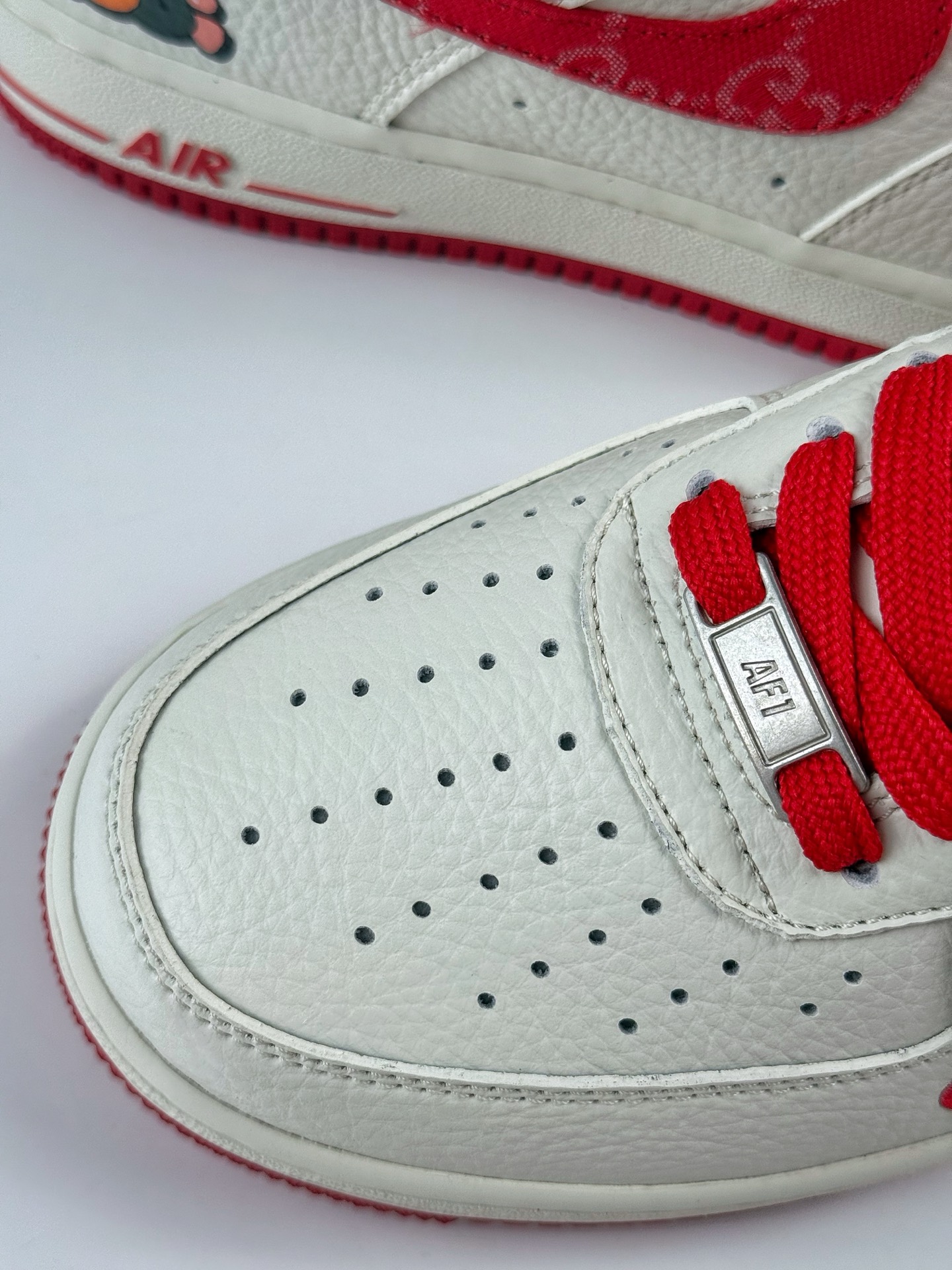 Nike Air Force 1 Low 07 x GUCCI 白红小勾 SC0601-570