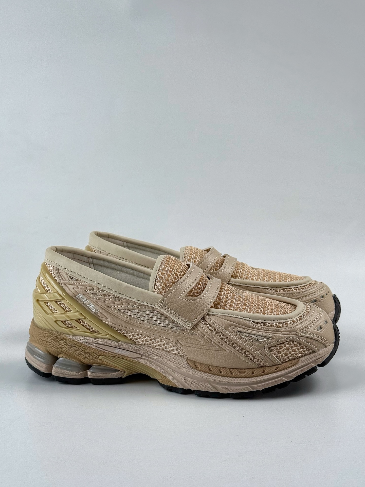 New Balance U1906系列 复古单品宝藏老爹鞋款 U1906LNU