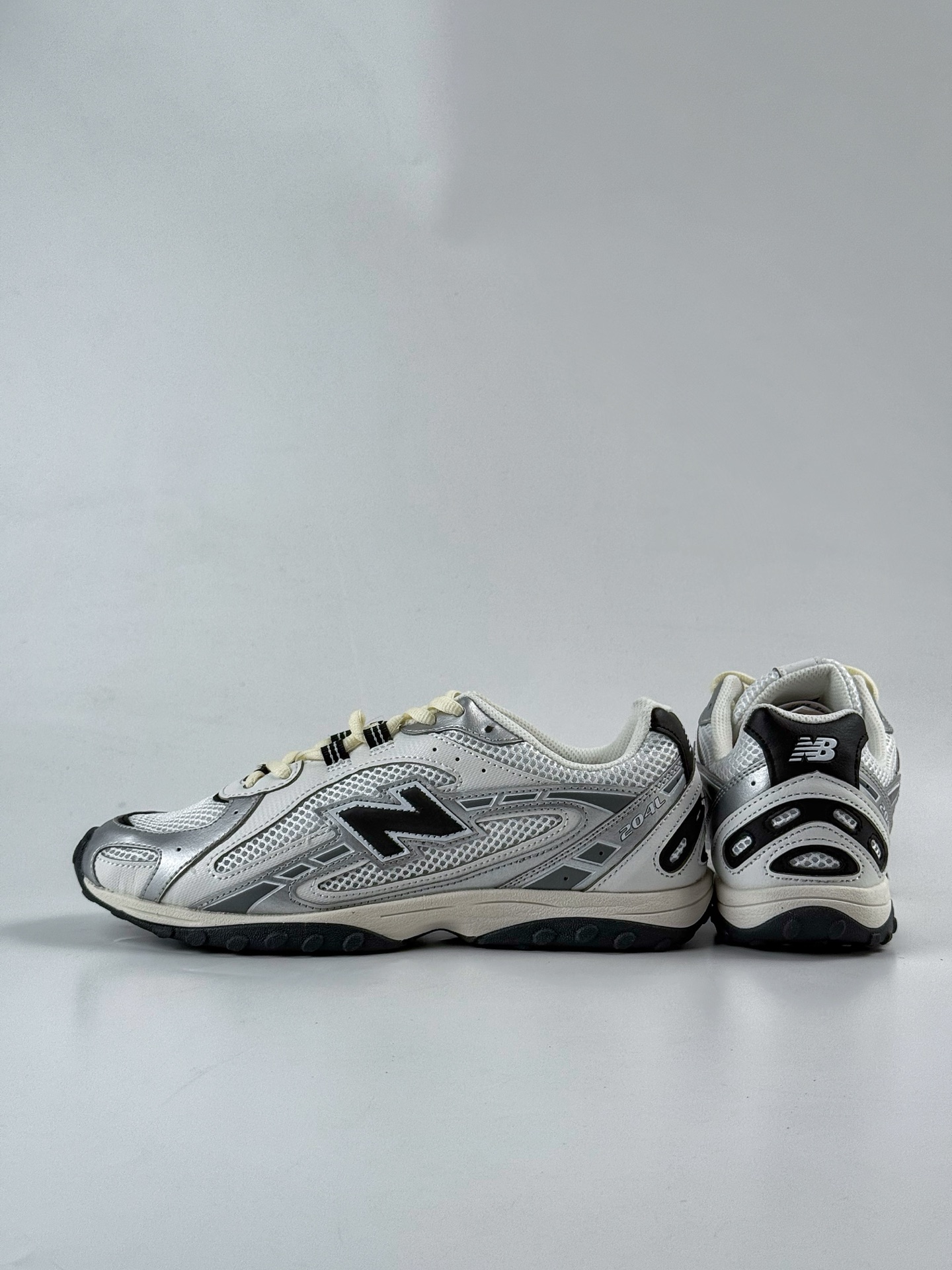 New Balance 新百伦204 系列 复古休闲运动百搭老爹跑步鞋 U204LSWD