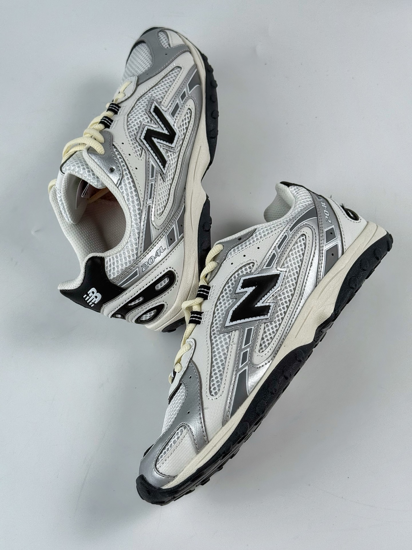 New Balance 新百伦204 系列 复古休闲运动百搭老爹跑步鞋 U204LSWD