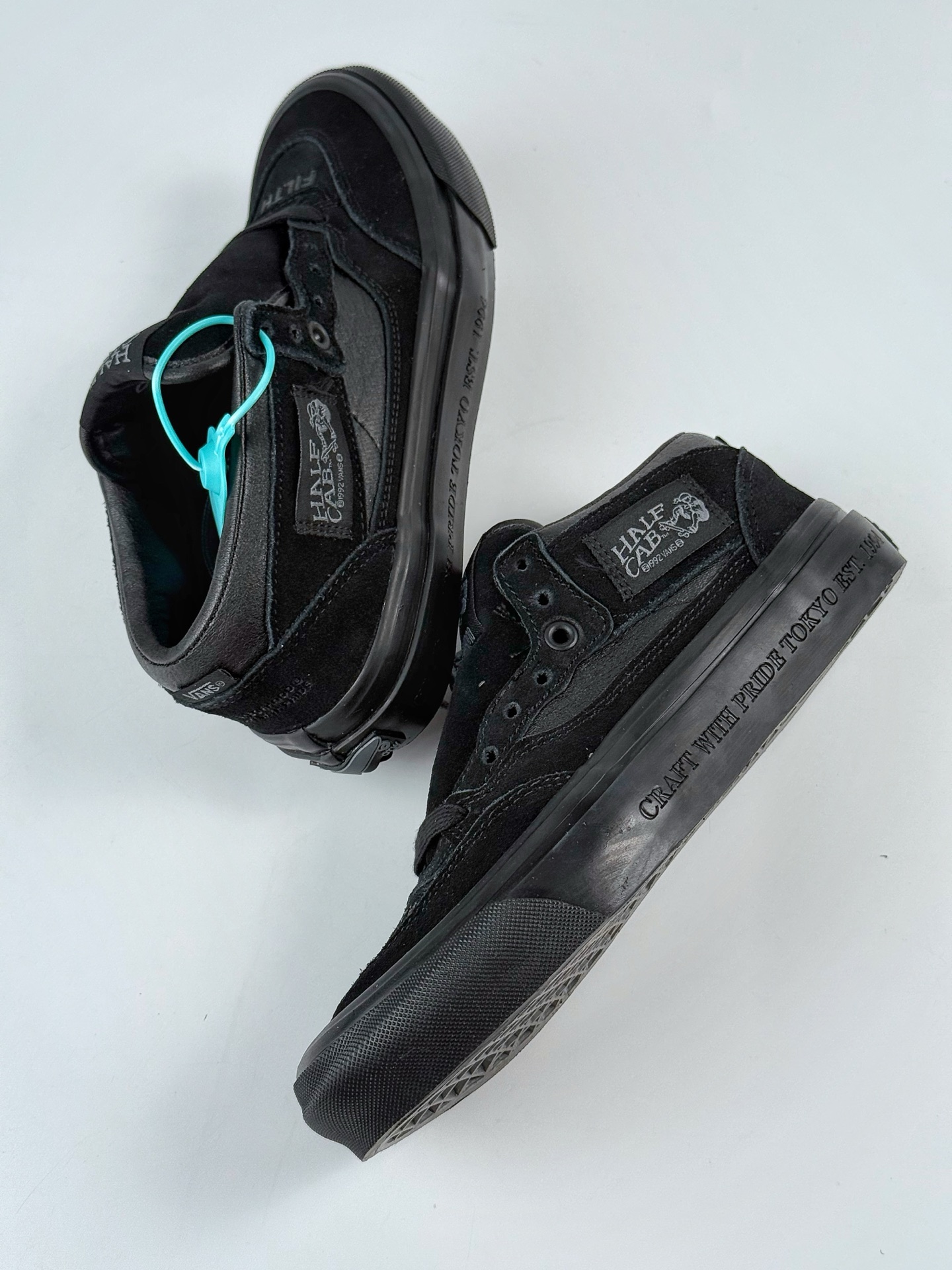 OTW by Vans × NEIGHBORHOOD 联名系列 VN000EFYBLAYK