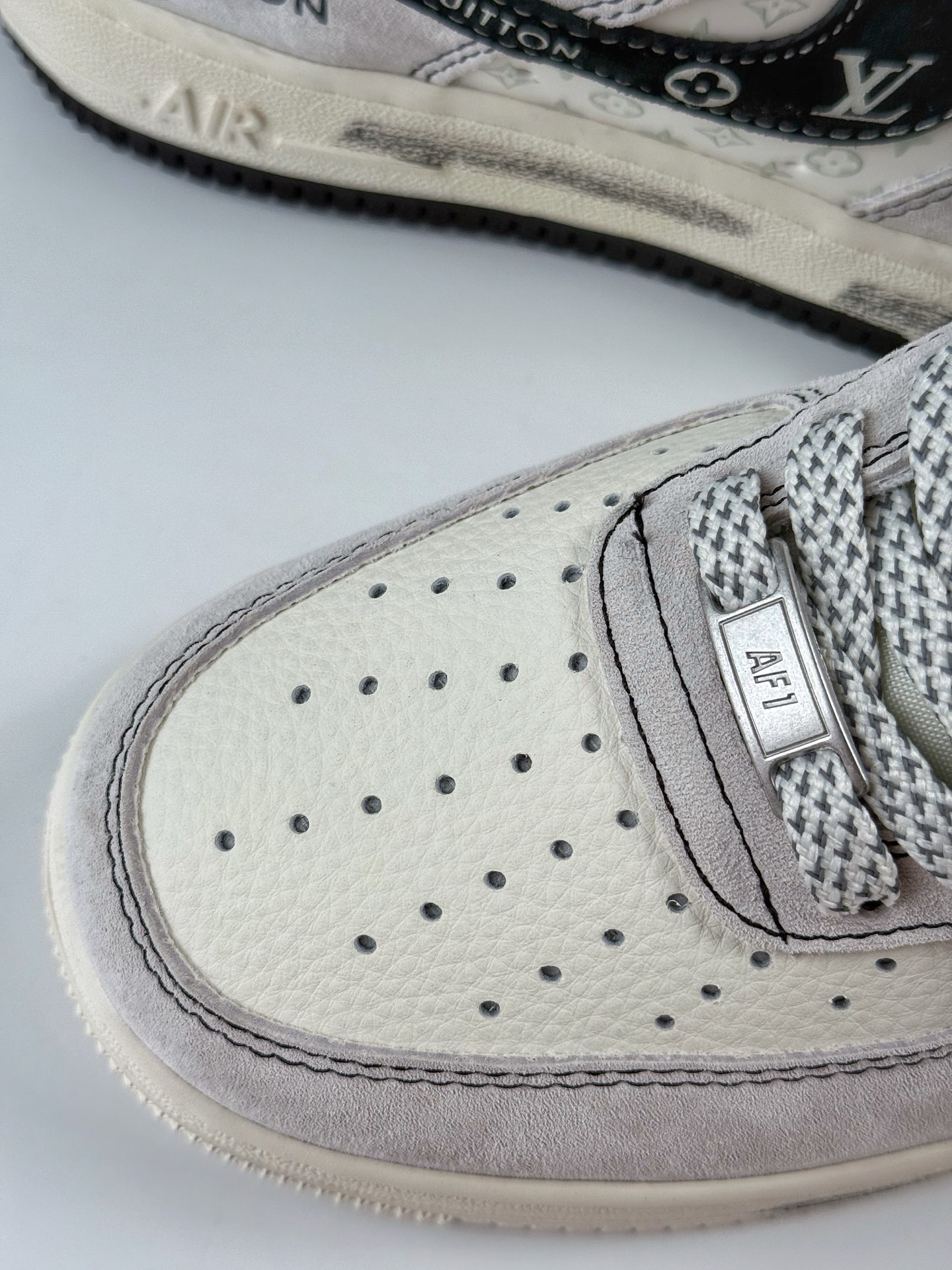 Nike Air Force 1 Low 07 x Louis Vuitton 灰白满天星 CX5050-Y06
