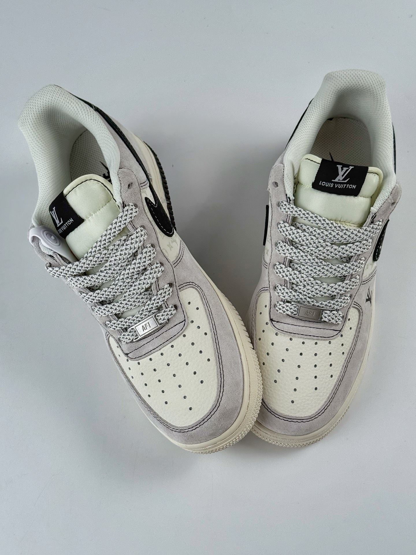 Nike Air Force 1 Low 07 x Louis Vuitton 灰白满天星 CX5050-Y06