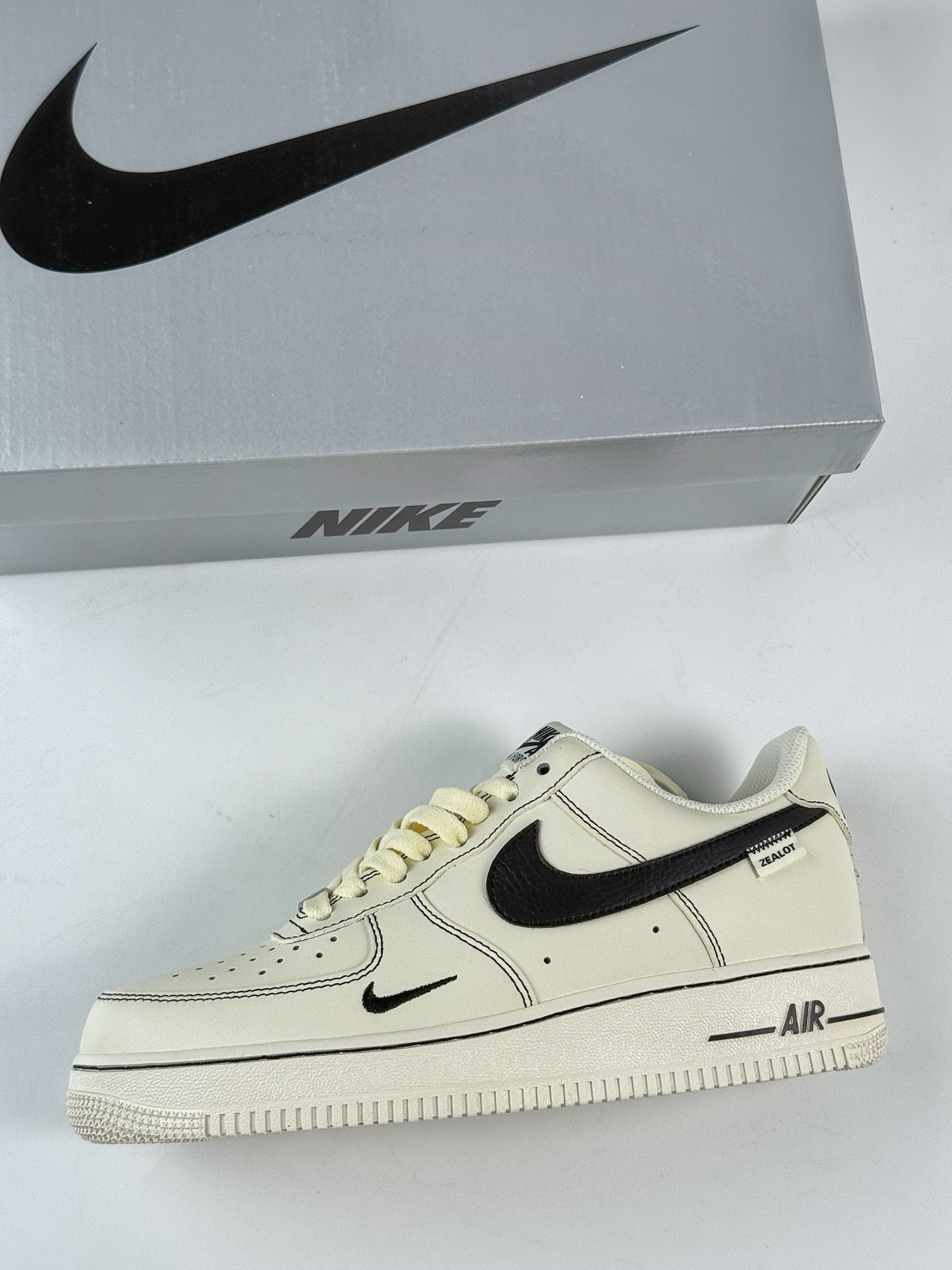 Nike Air Force 1 Low 07 米黑小勾 ZH0316-093