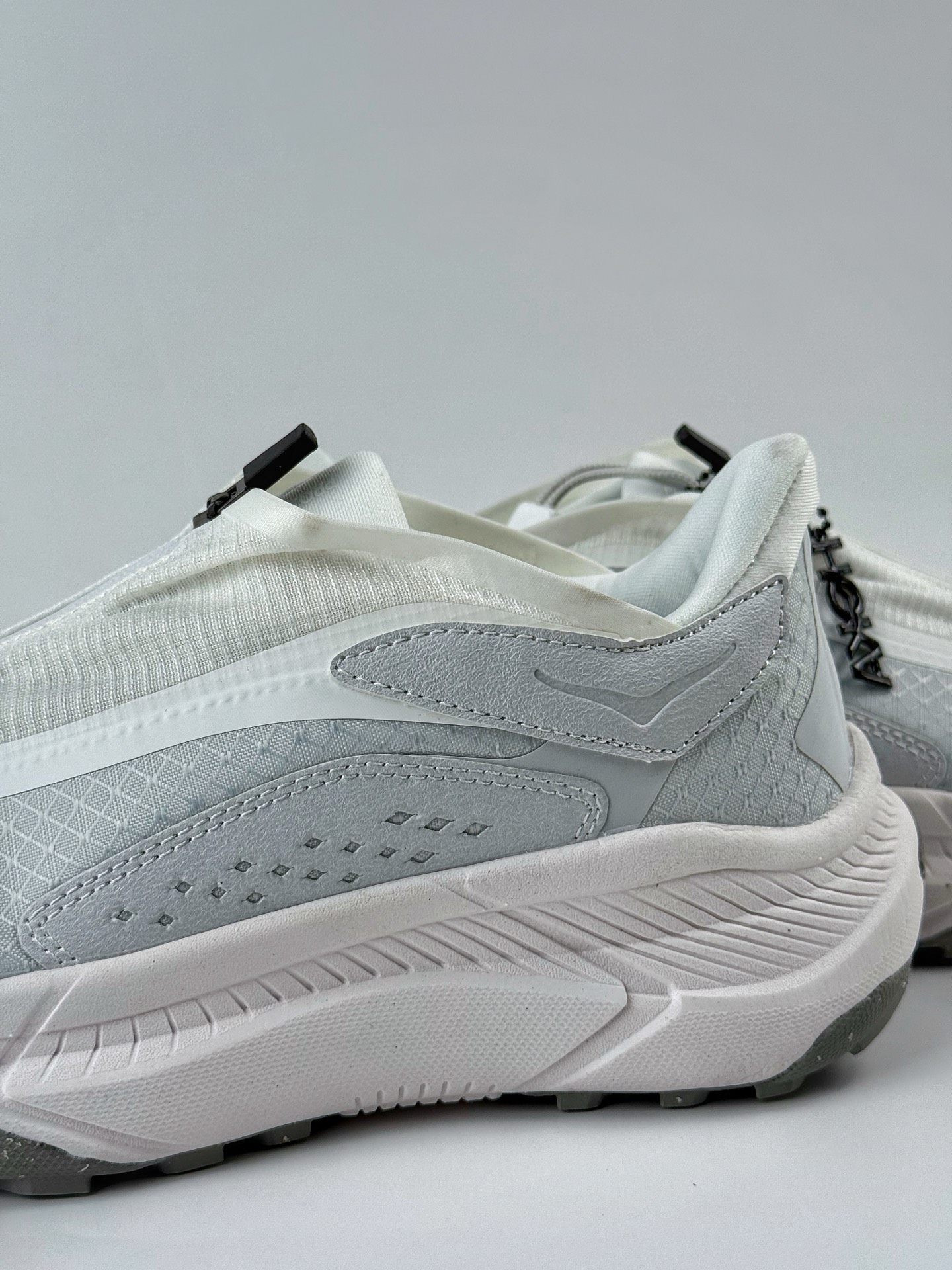 HOKA ONE ONE U PROJECT TRANSPORT 低帮专业越野跑步鞋 1162850/WMC