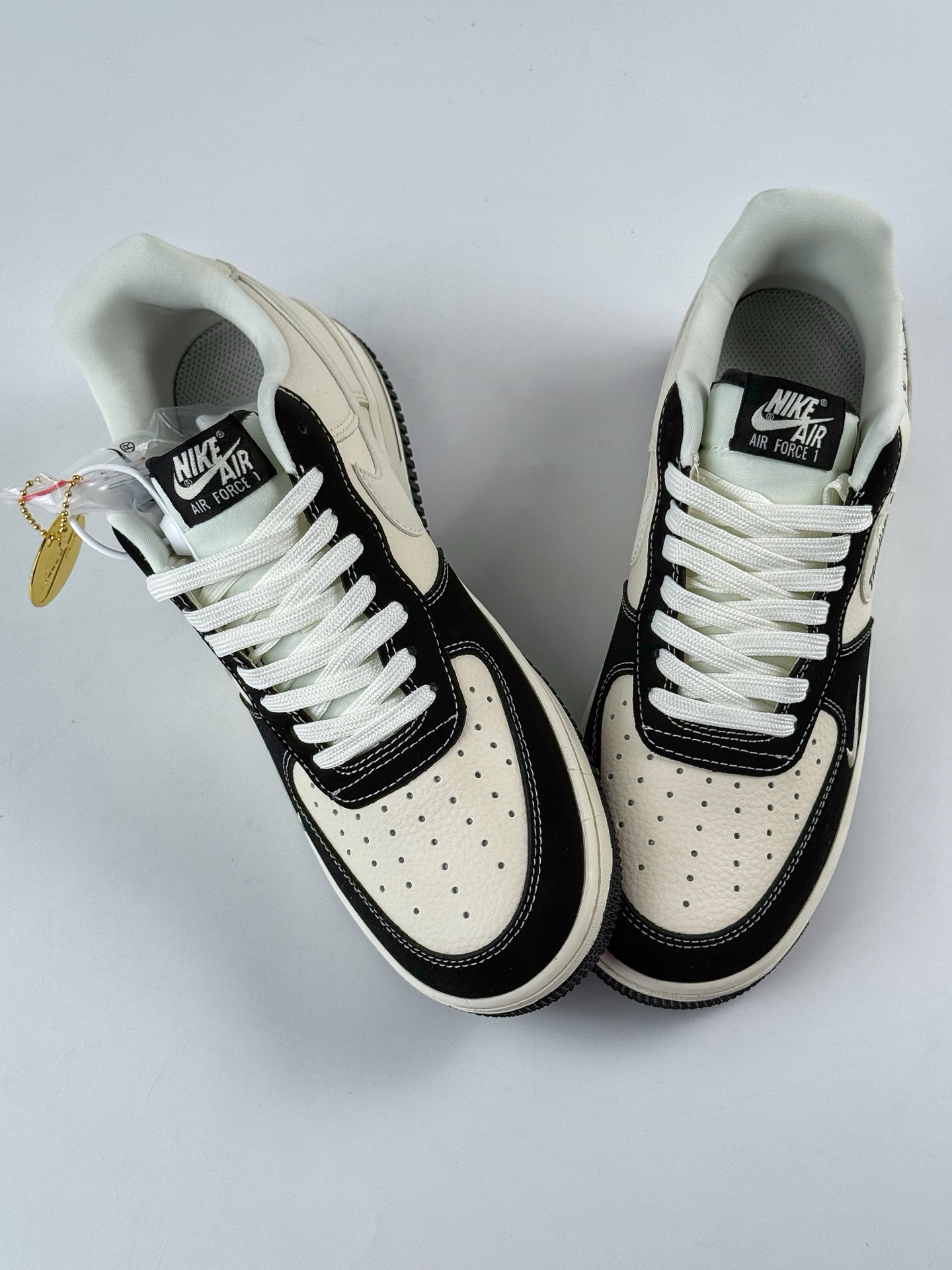 Nike Air Force 1 Low 07 黑白小勾 DD1982-316