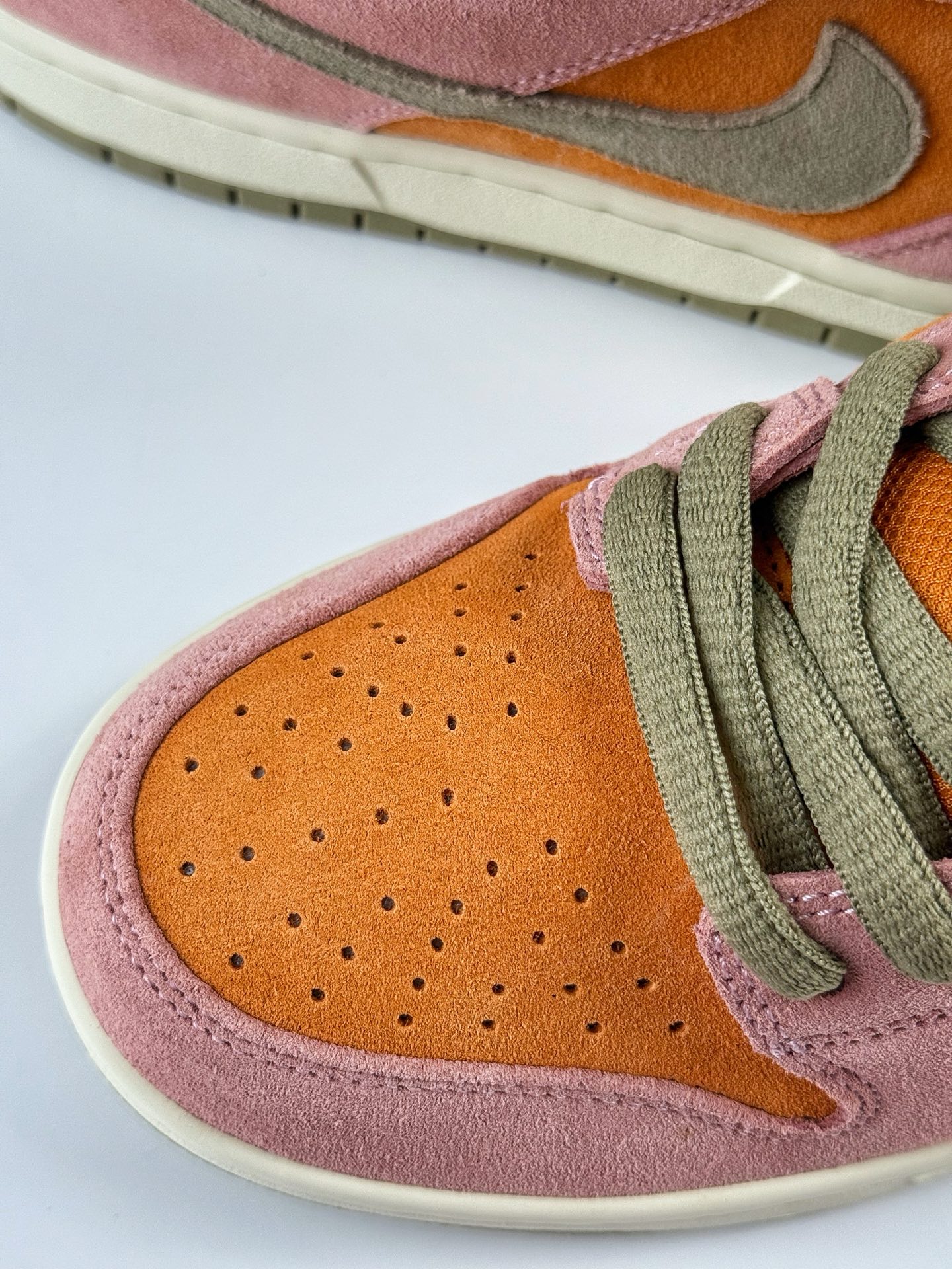 Nike SB Dunk Low PRO Red Stardust 绿红 HJ4135-600