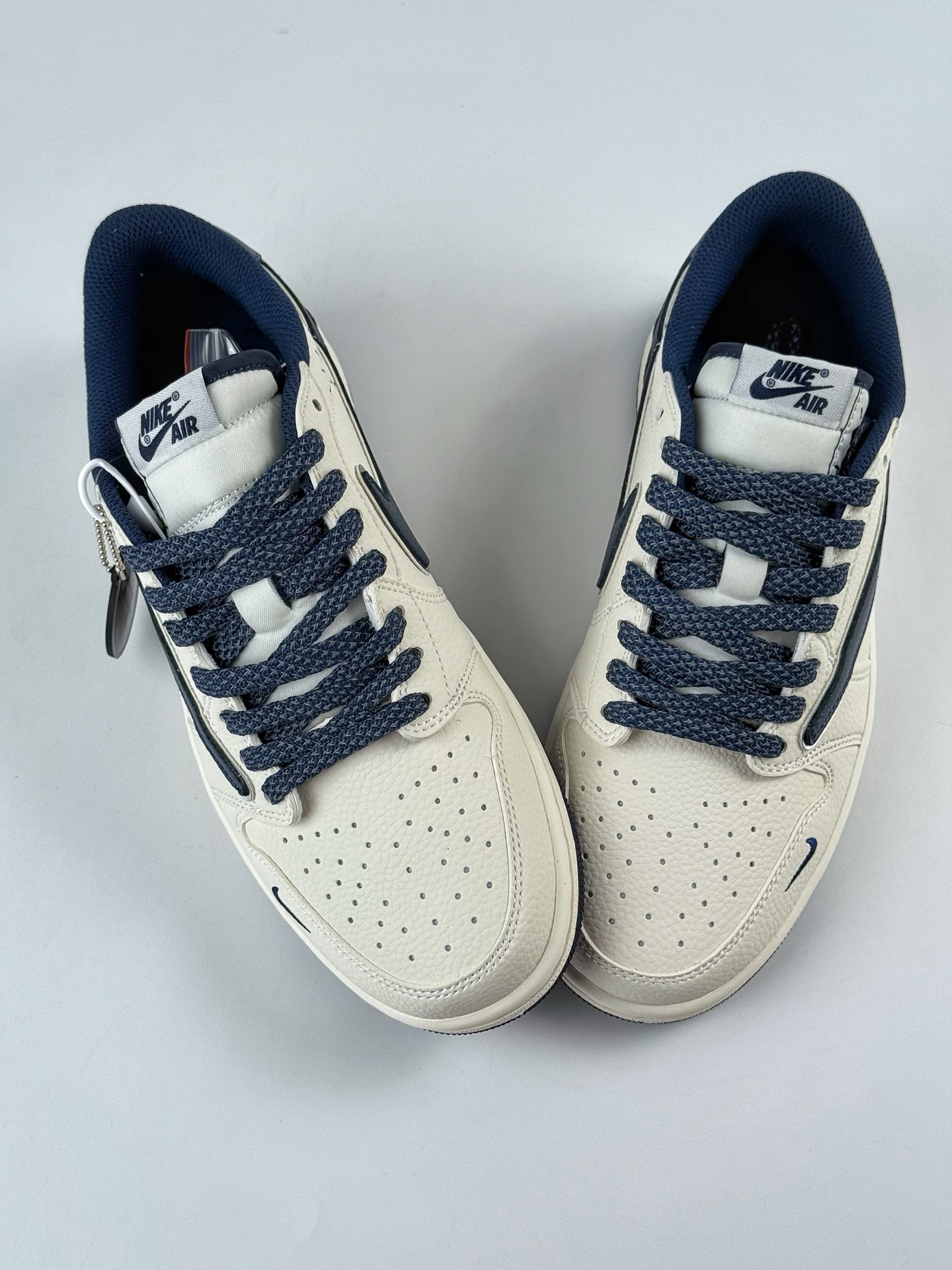 Travis Scott x Nike Air Jordan 1 Low x Stussy Air Jordan 1 Low 反转白蓝小勾满天星倒钩 ST5696-265