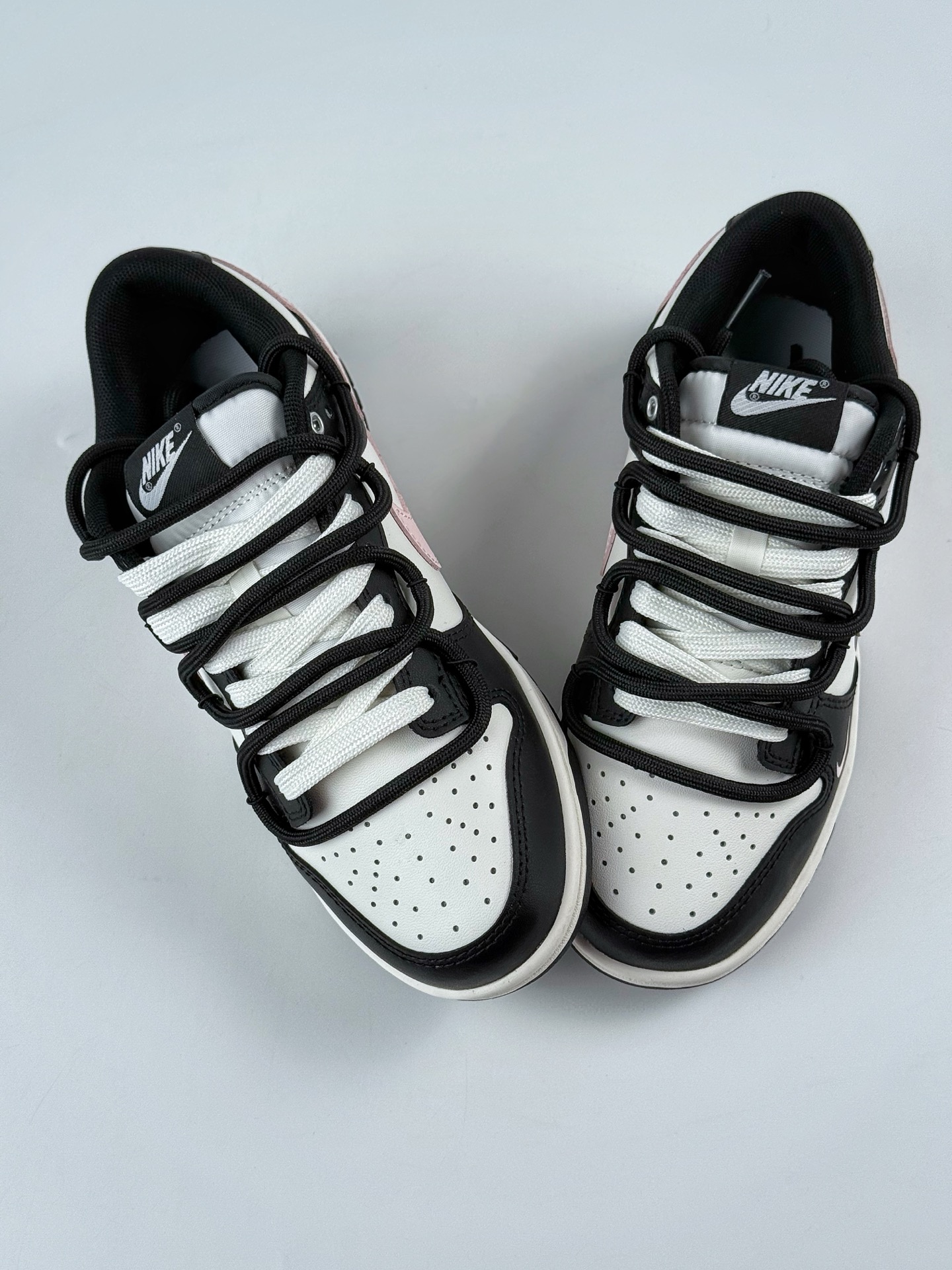 Nike SB Dunk Low 熊猫 粉猫绮梦 黑白粉 BP0510-050