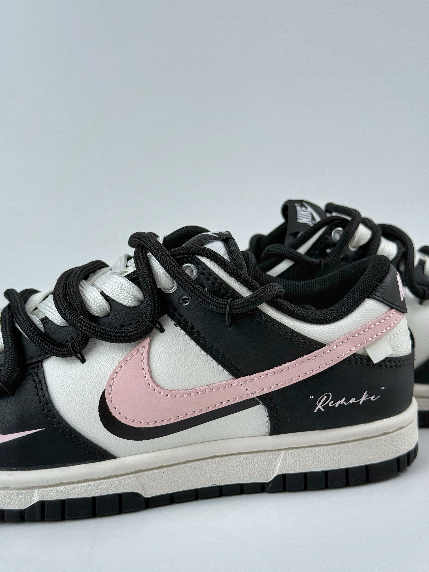 Nike SB Dunk Low 熊猫 粉猫绮梦 黑白粉 BP0510-050