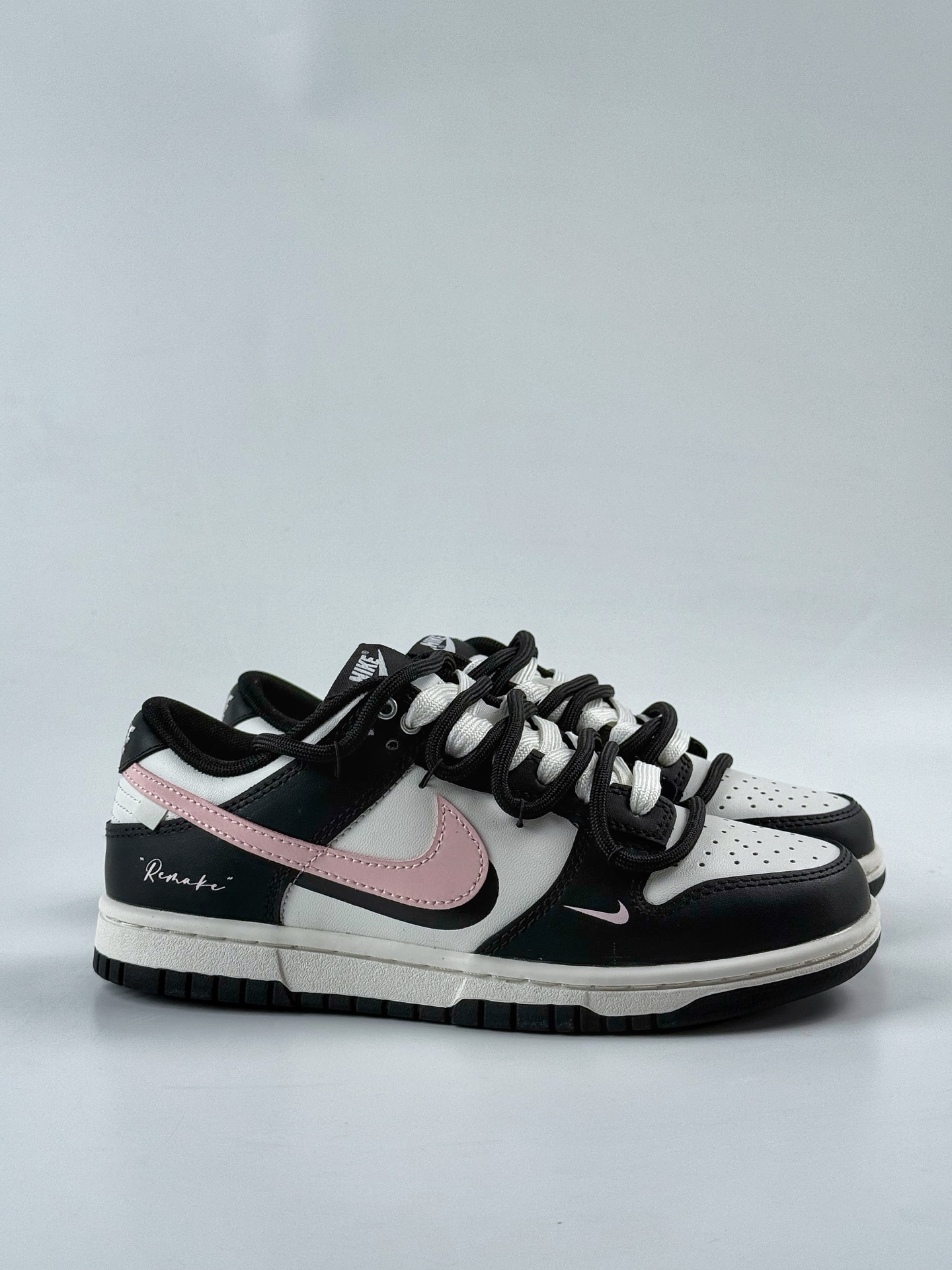 Nike SB Dunk Low 熊猫 粉猫绮梦 黑白粉 BP0510-050