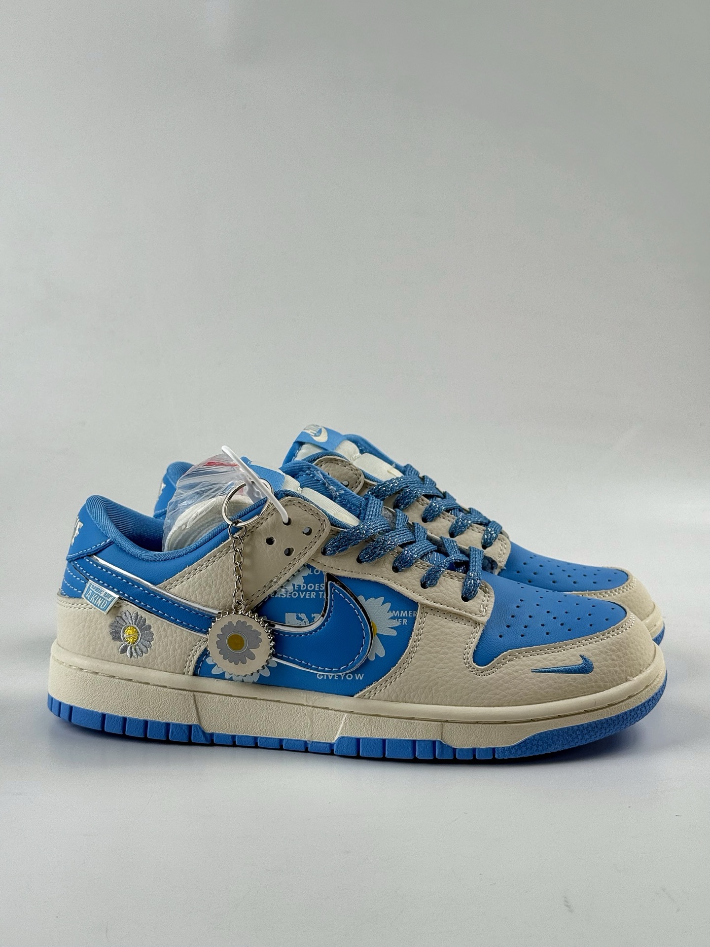 280 Nike SB Dunk Low x 小雏菊 白蓝小勾 SR2025-004