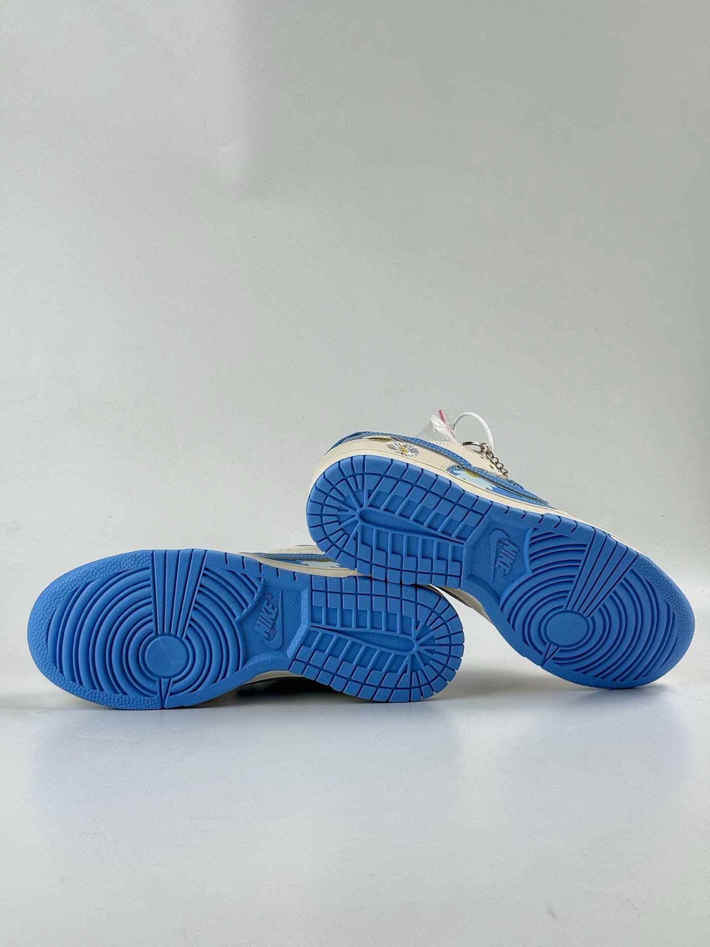 280 Nike SB Dunk Low x 小雏菊 白蓝小勾 SR2025-004