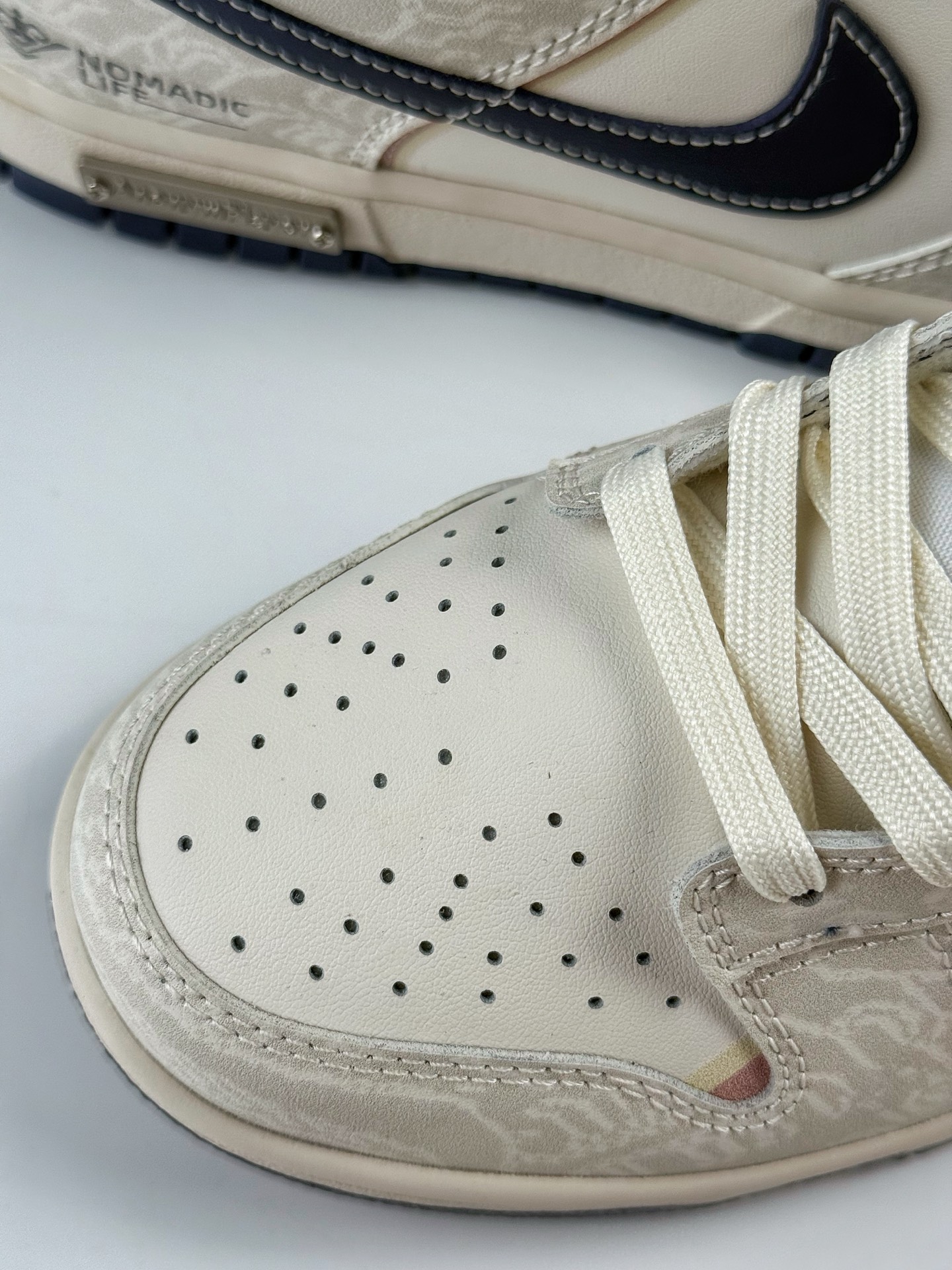 280 Nike SB Dunk Low 熊猫恶作剧 山影漫步 牧之匠  WB0414-027