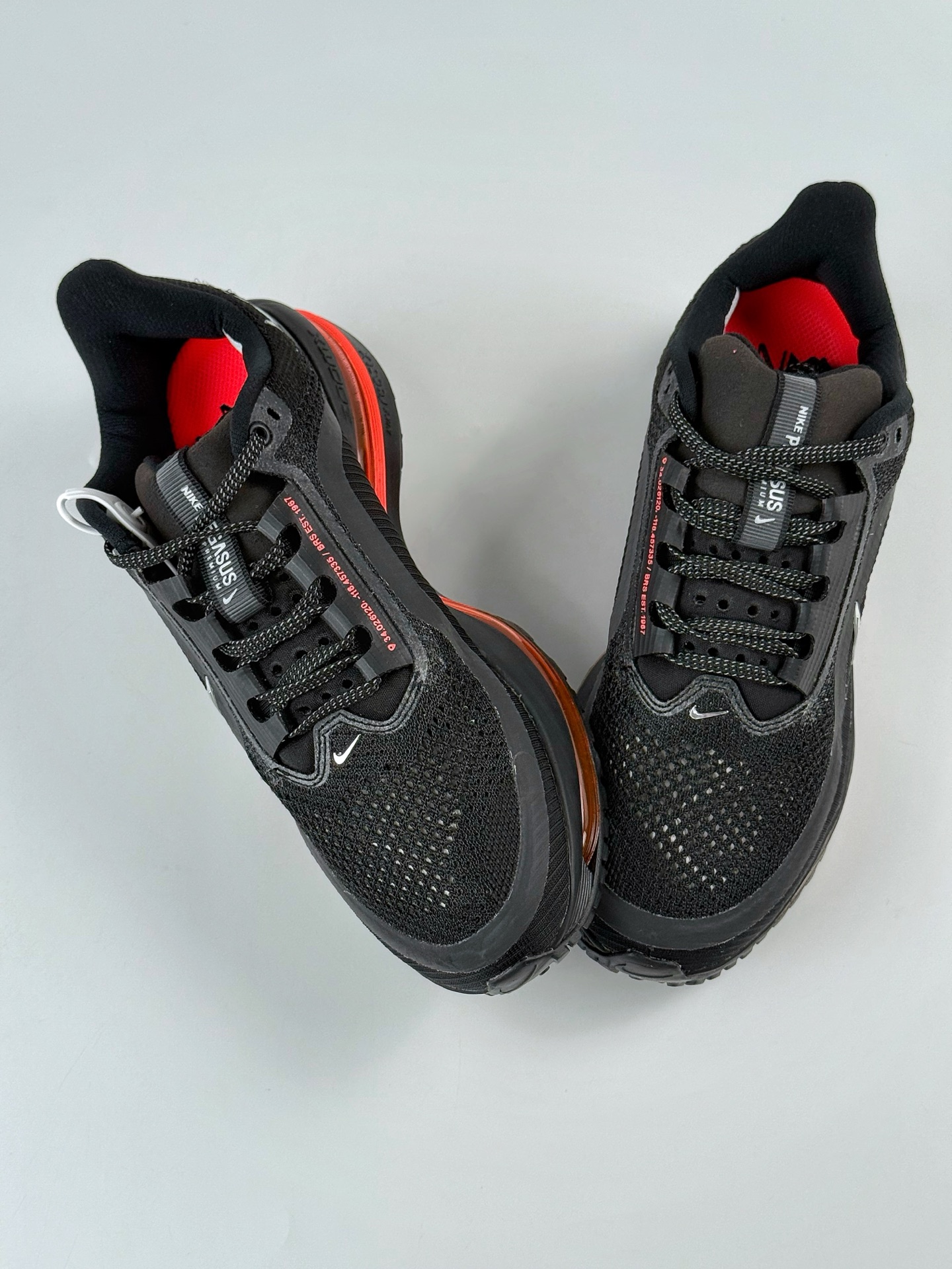 260 Nike Pegasus Premium 减震防滑耐磨透气 低帮跑步鞋  HQ2592-003