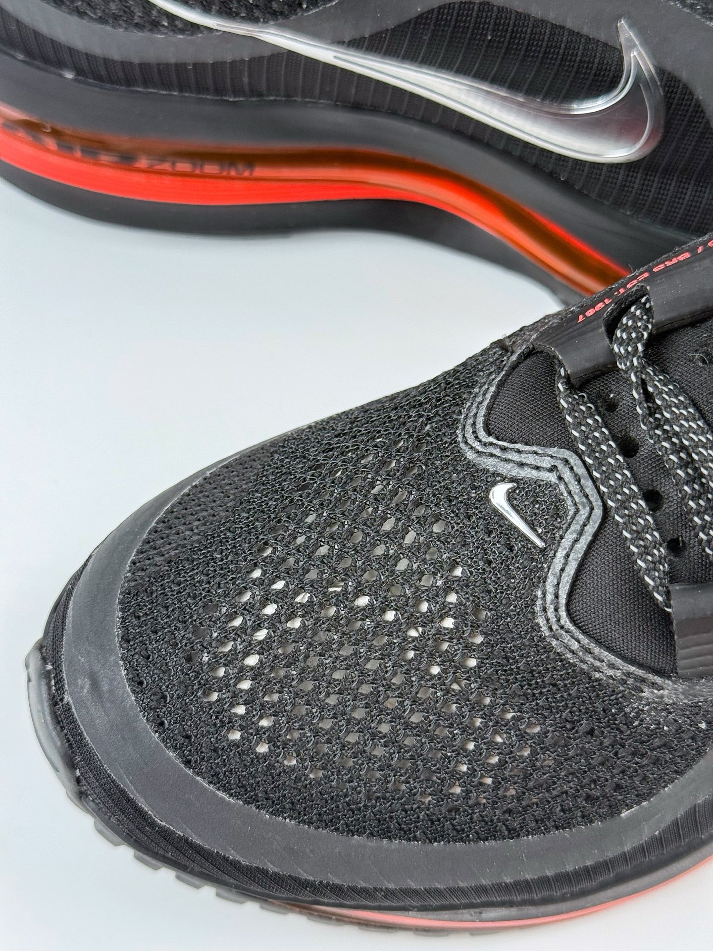 260 Nike Pegasus Premium 减震防滑耐磨透气 低帮跑步鞋  HQ2592-003