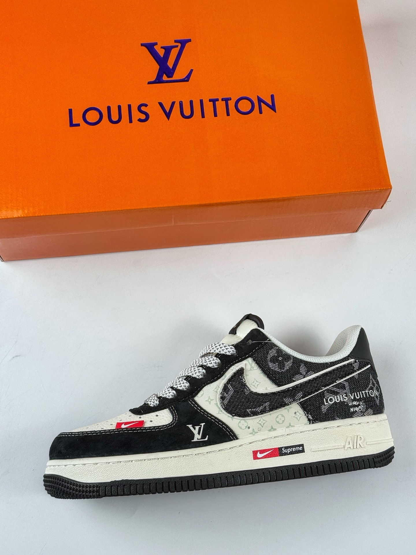260 Nike Air Force 1 Low 07 x Louis Vuitt黑白满天星  MZ9588-805