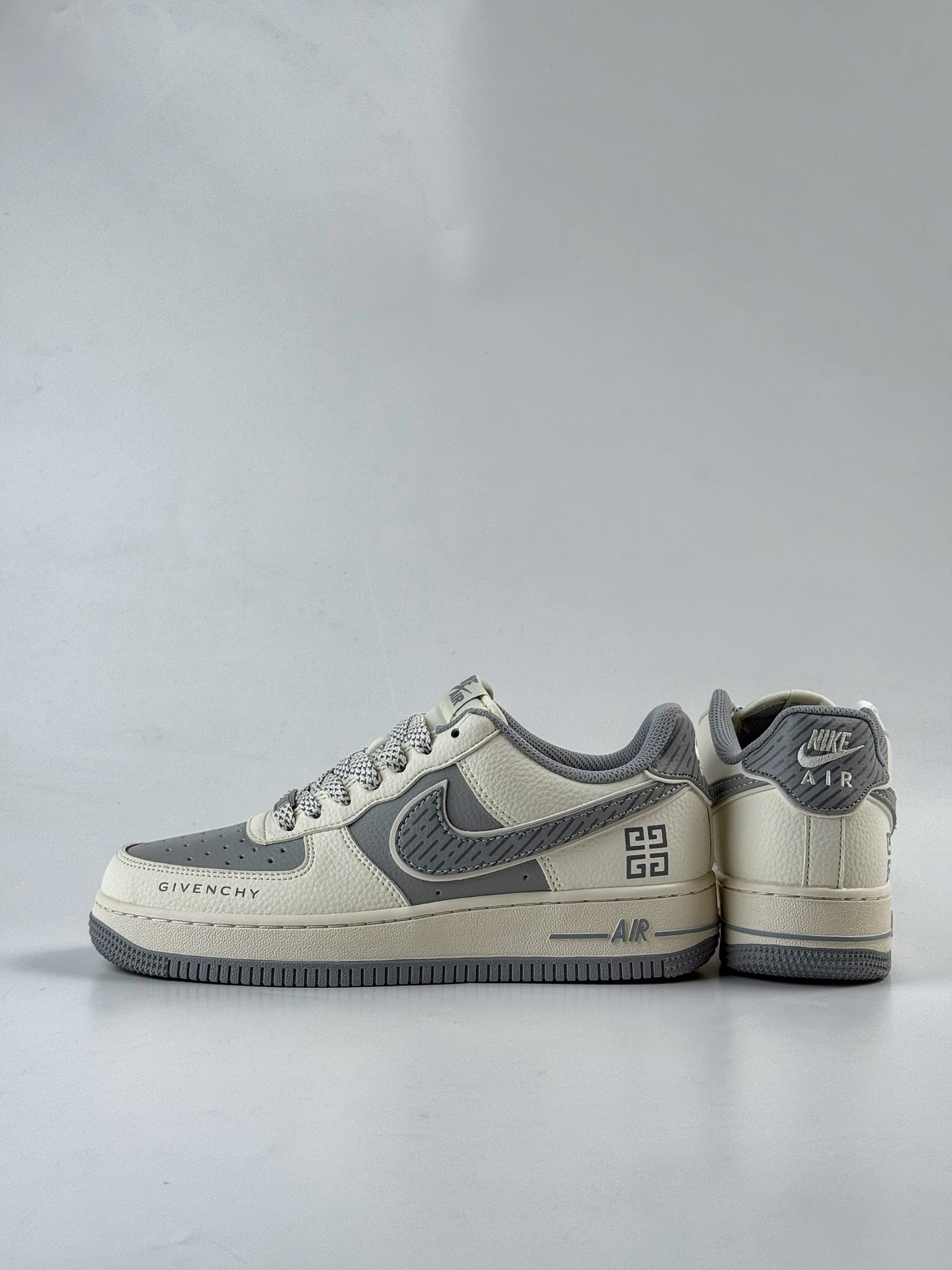 260 Nike Air Force 1 Low 07 x GIVENCHY 白灰满天星 JP8028-001
