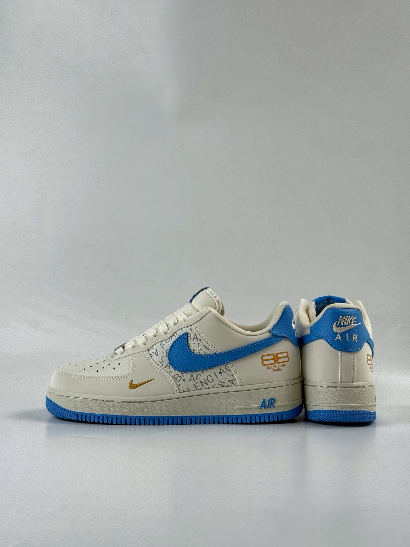 260 Nike Air Force 1 Low 07 x Balenciaga 白蓝小勾 YF9511-803
