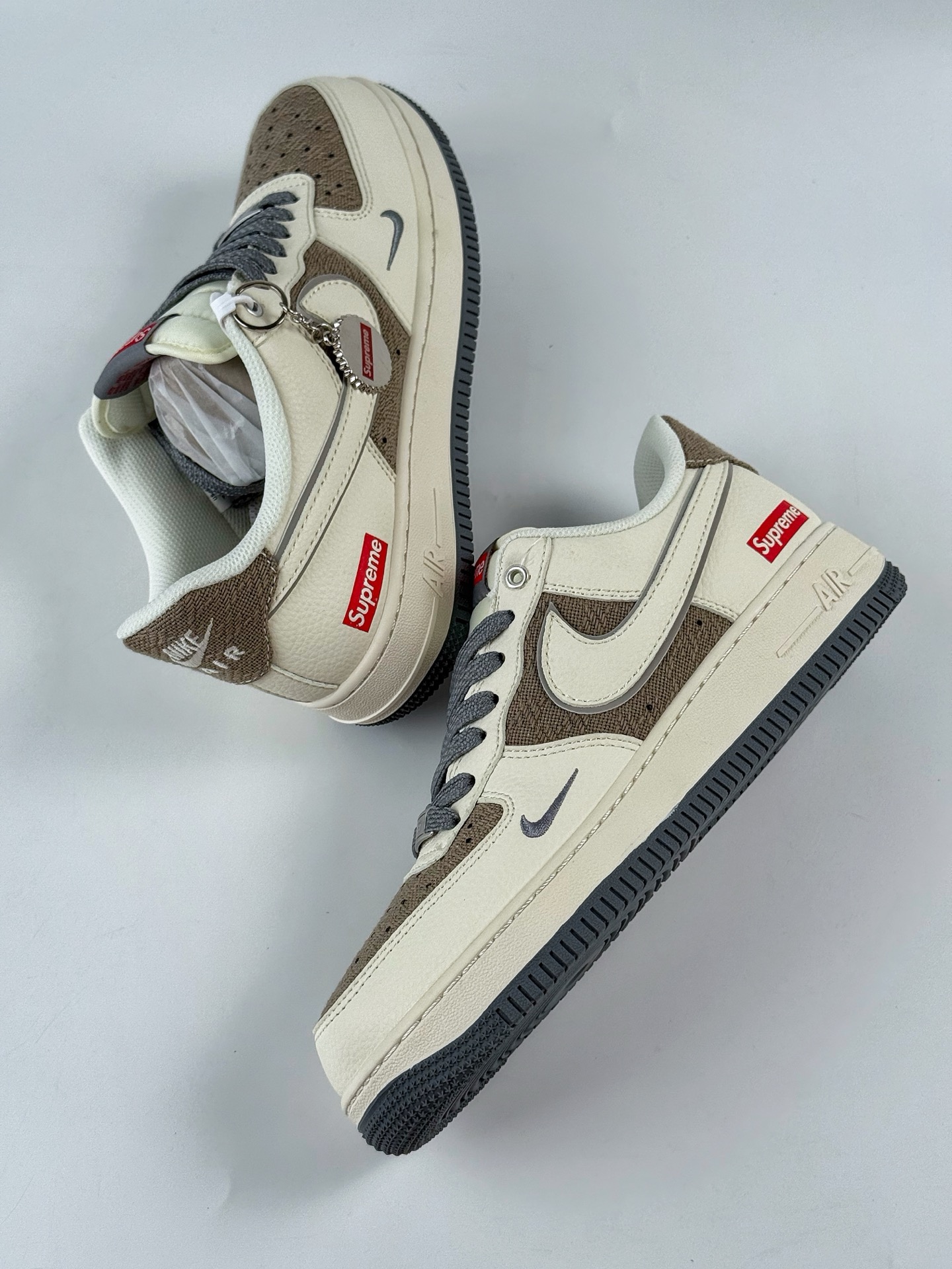 260 Nike Air Force 1 Low 07 x superme 白棕灰小勾满天星 XX3168-210