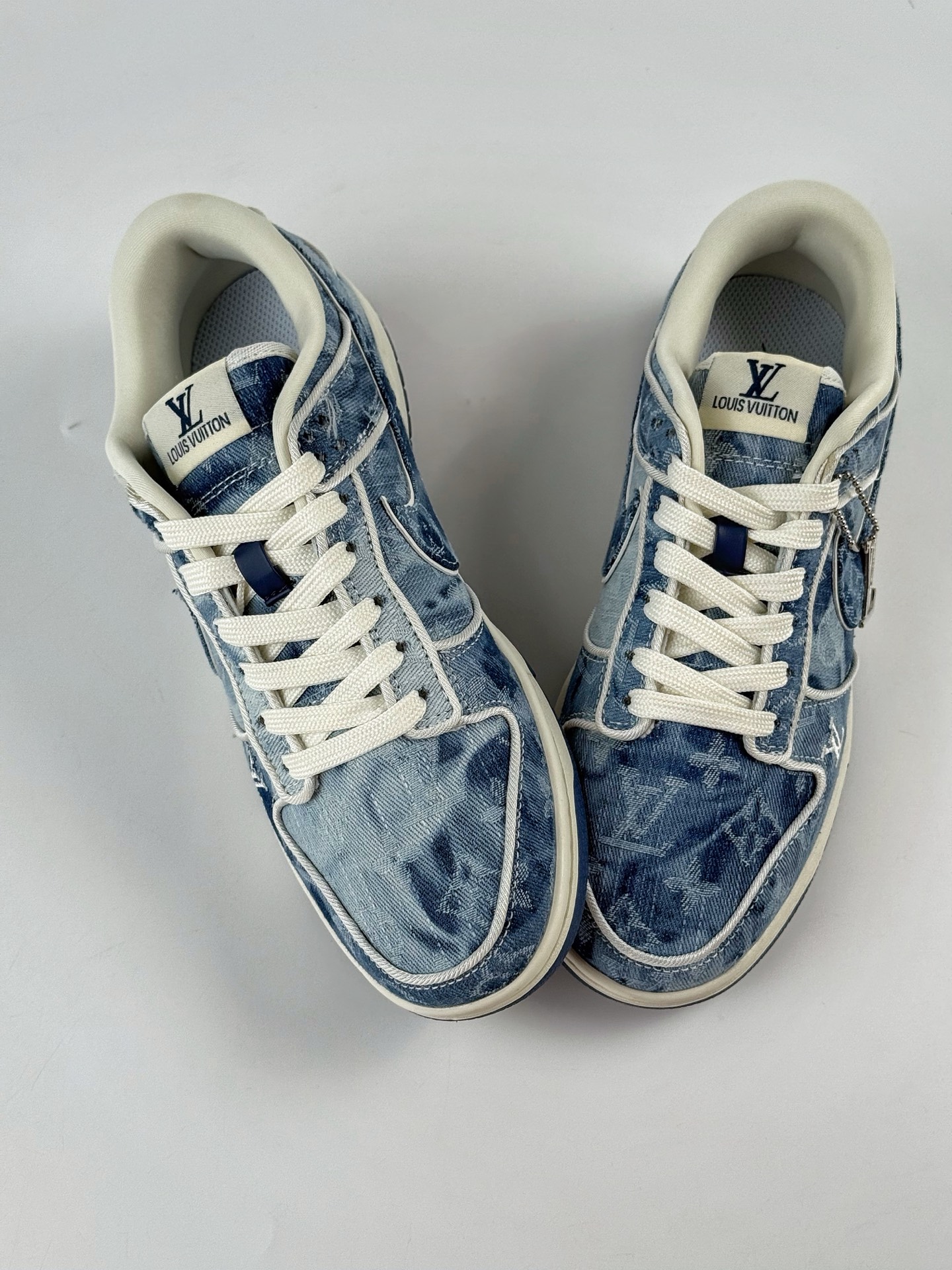 280 NIKE SB Dunk Low RETRO x Louis Vuitton 蓝白牛仔 SC0601-468